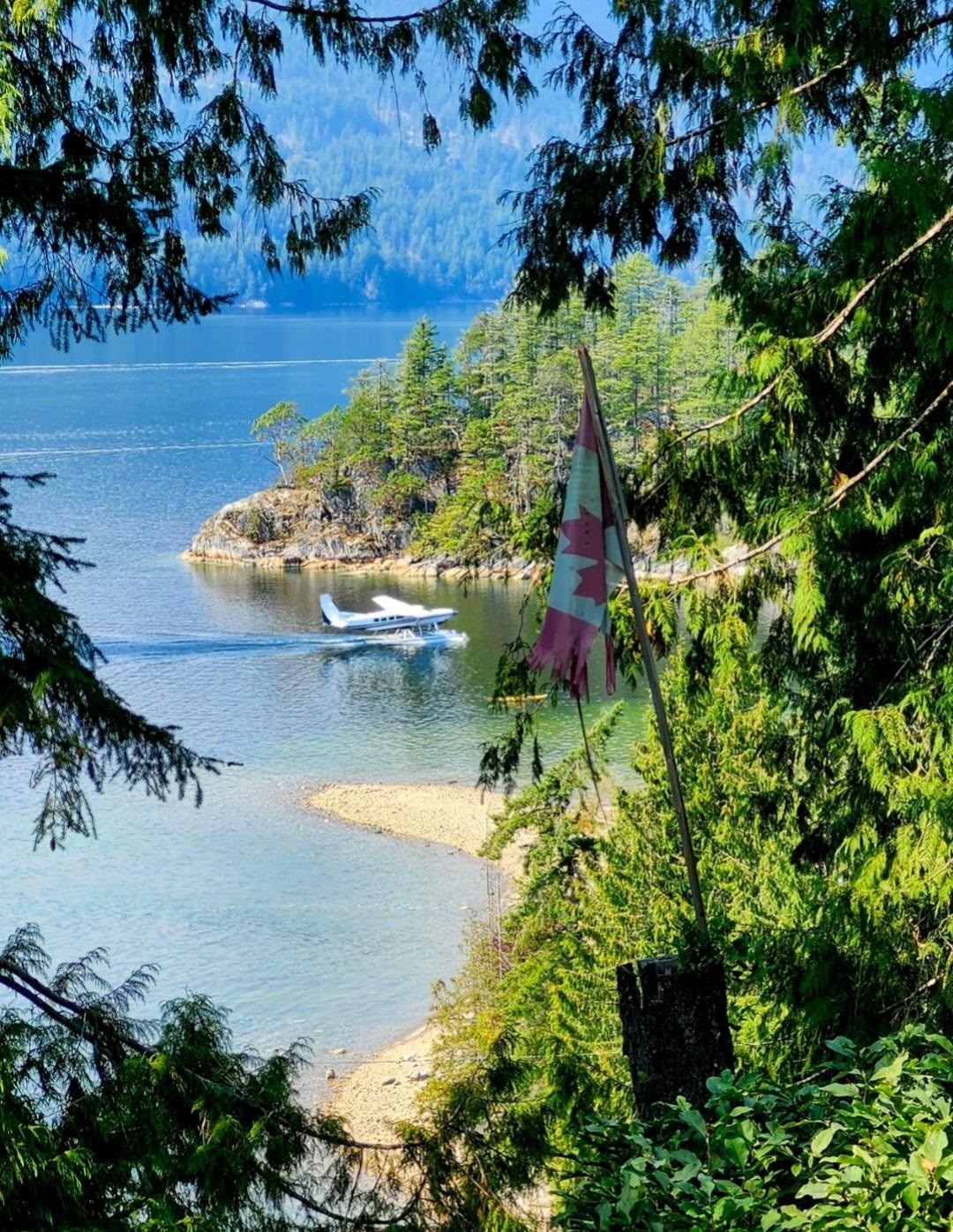 7536 Islets Place, Sechelt, BC