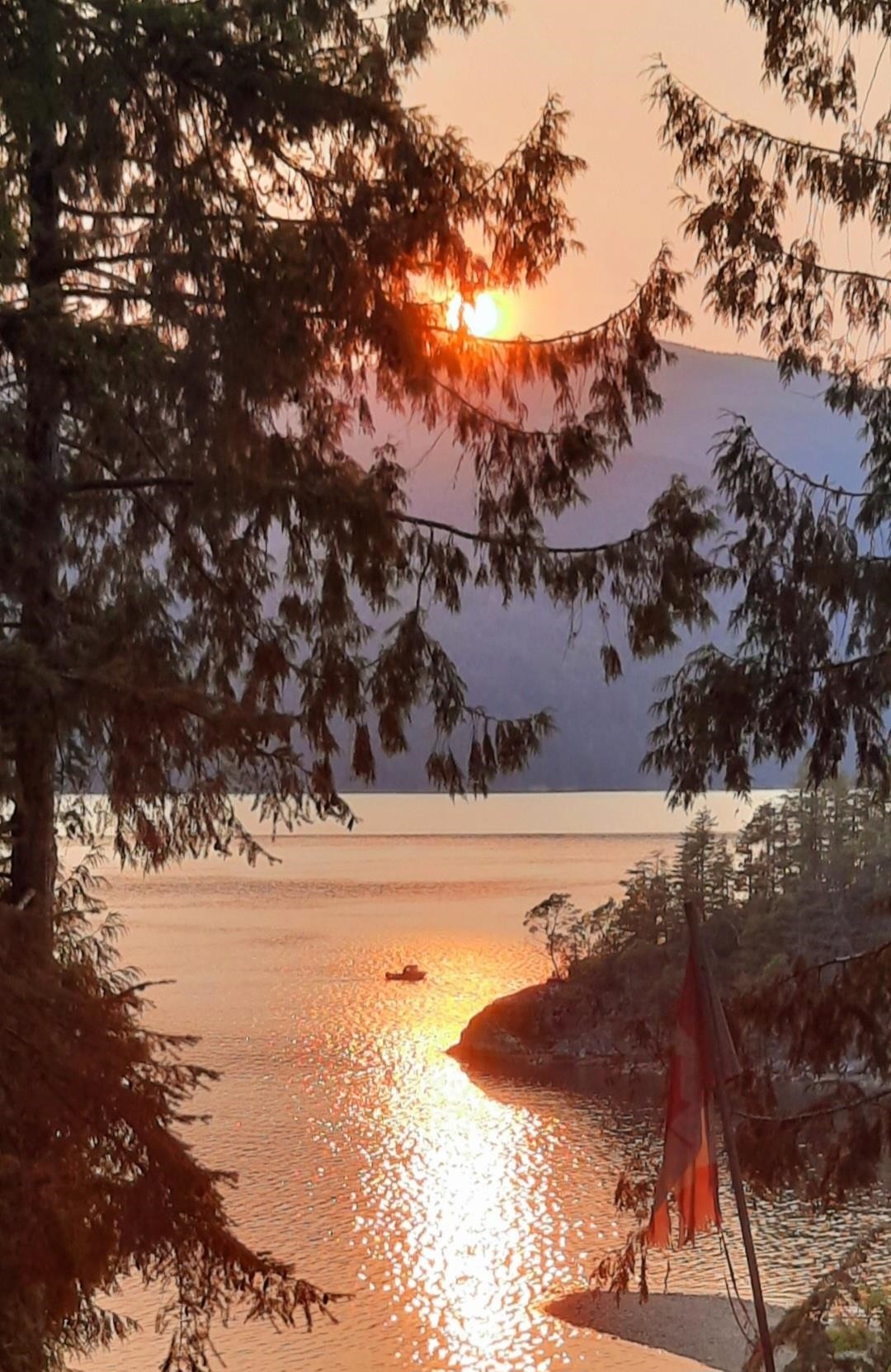 7536 Islets Place, Sechelt, BC