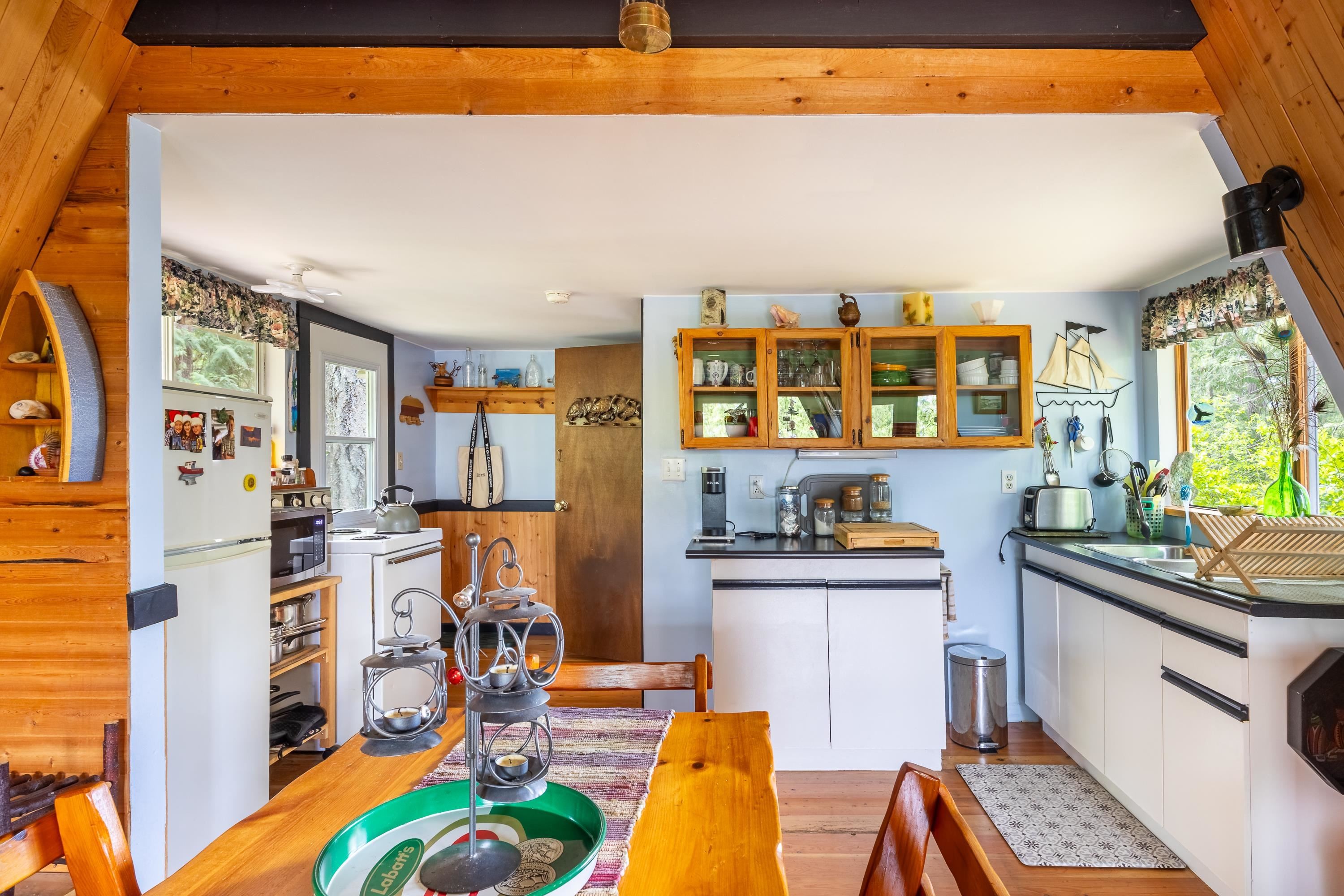 7536 Islets Place, Sechelt, BC