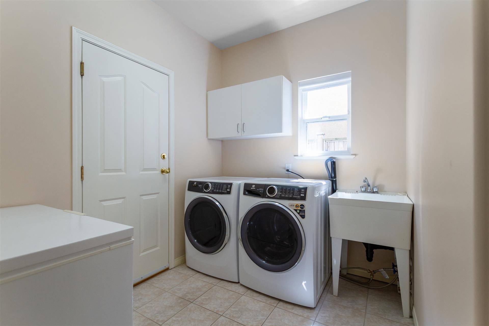 7551 Lombard Road, Richmond, BC