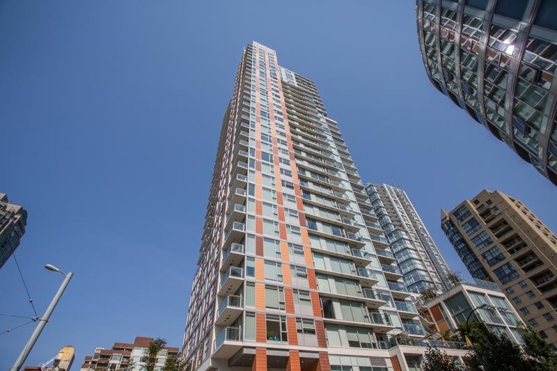 1805-1351 Continental Street, Vancouver, BC