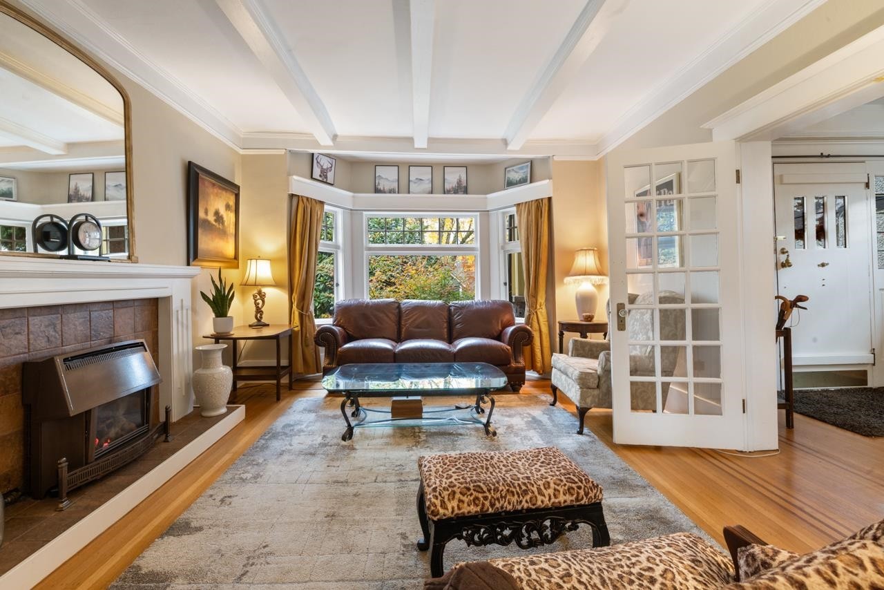 1820 11Th Avenue W, Vancouver, BC