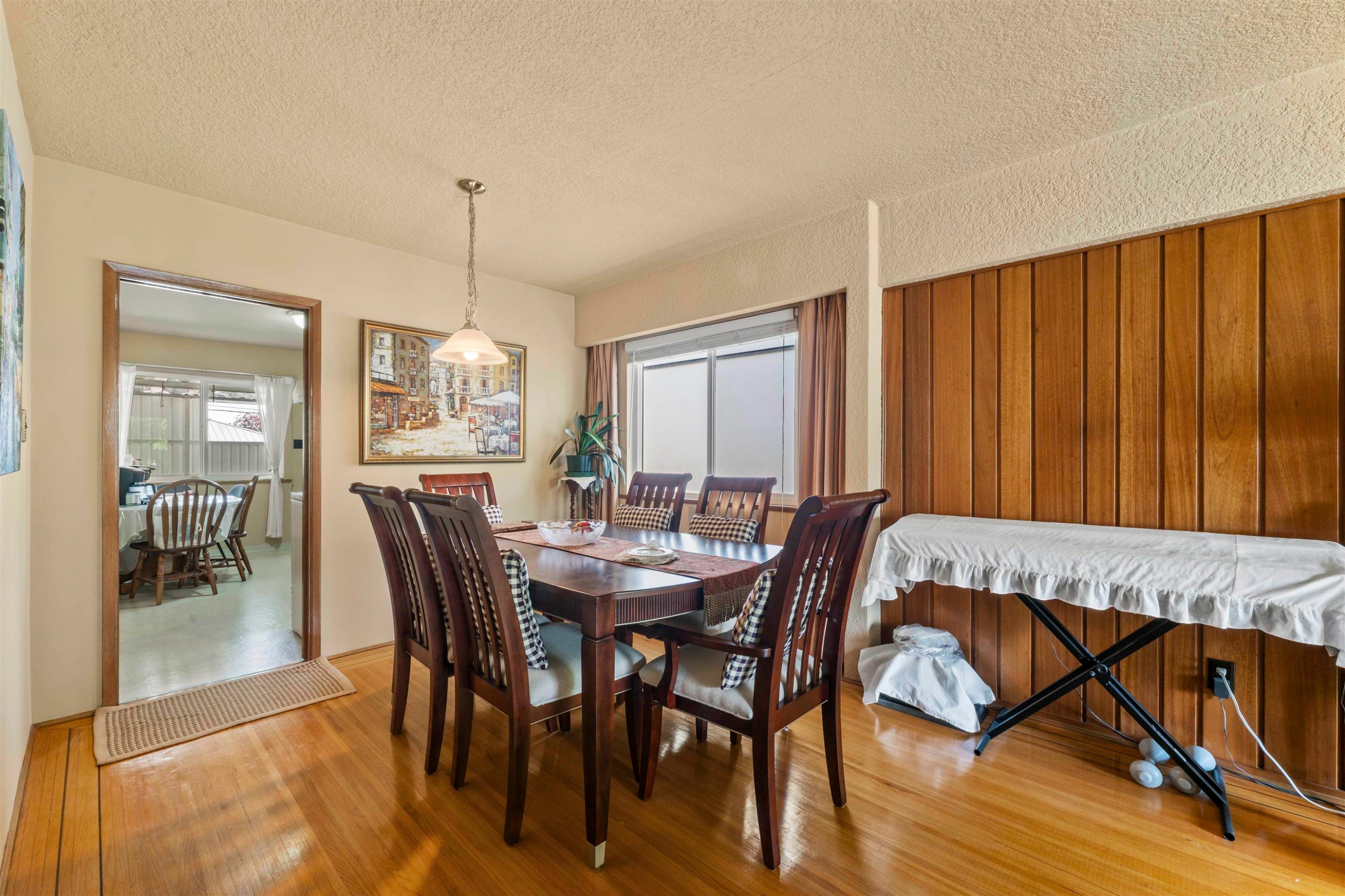 2666 Waverley Avenue, Vancouver, BC
