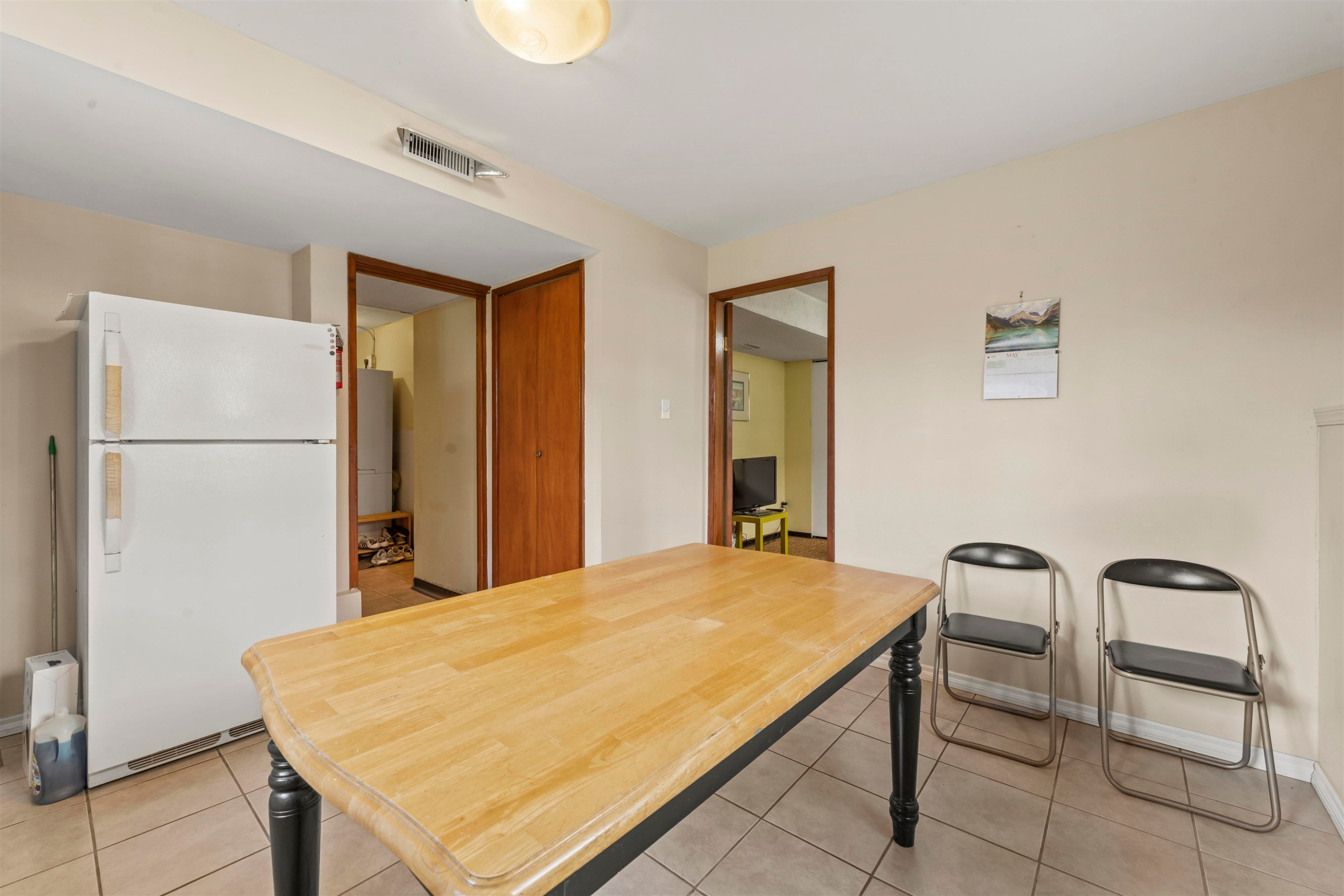 2666 Waverley Avenue, Vancouver, BC