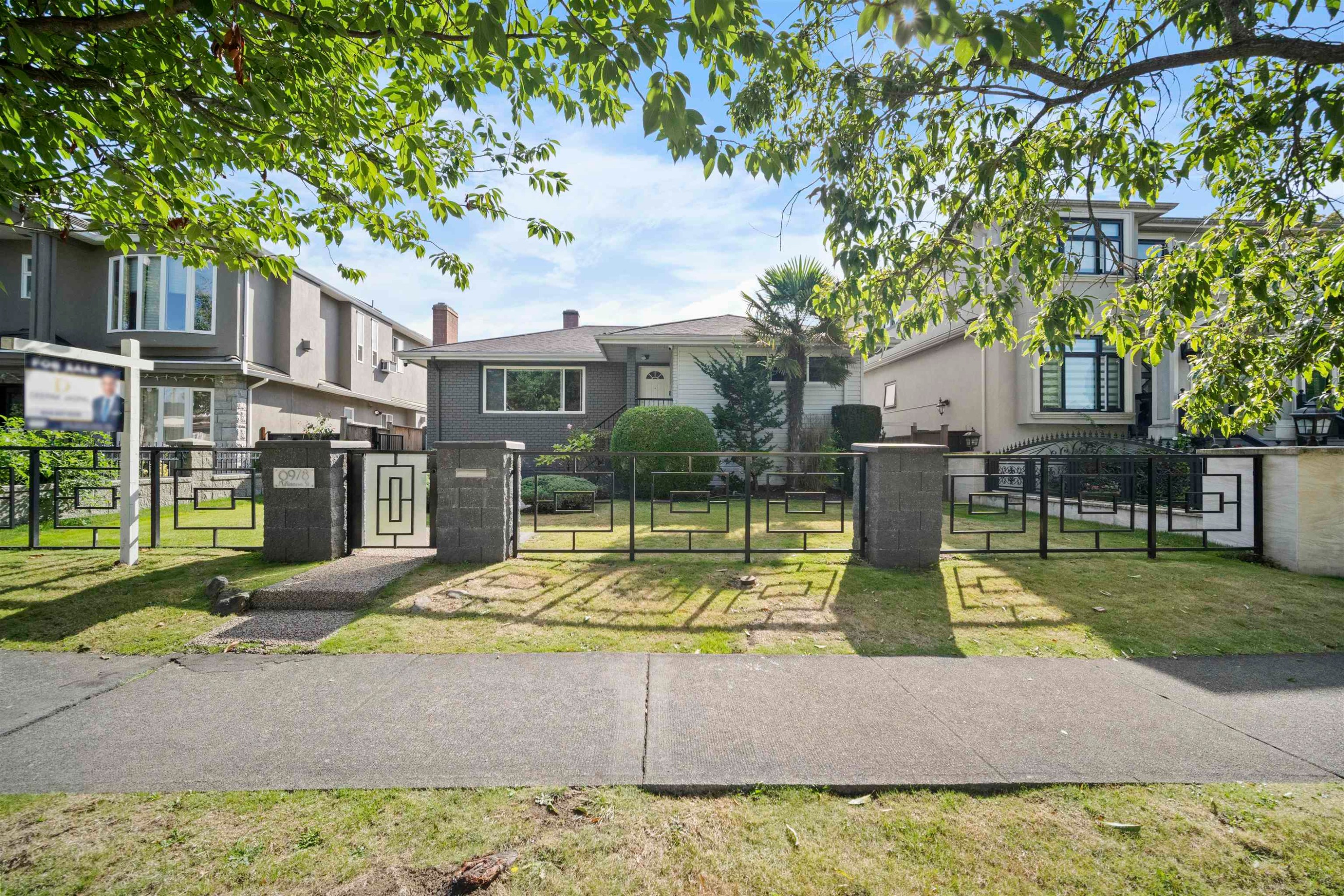 6978 Mckinnon Street, Vancouver, BC