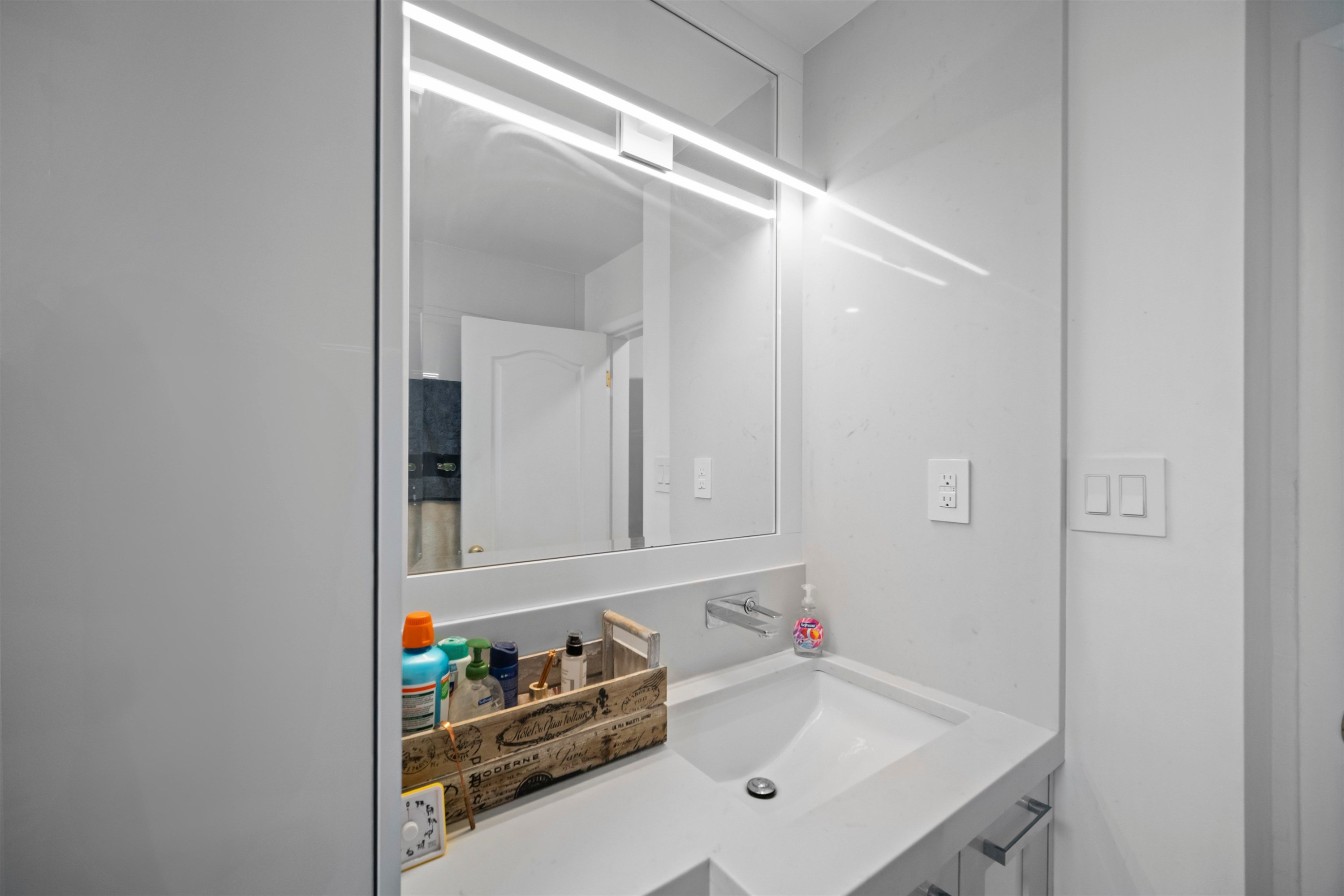 6978 Mckinnon Street, Vancouver, BC