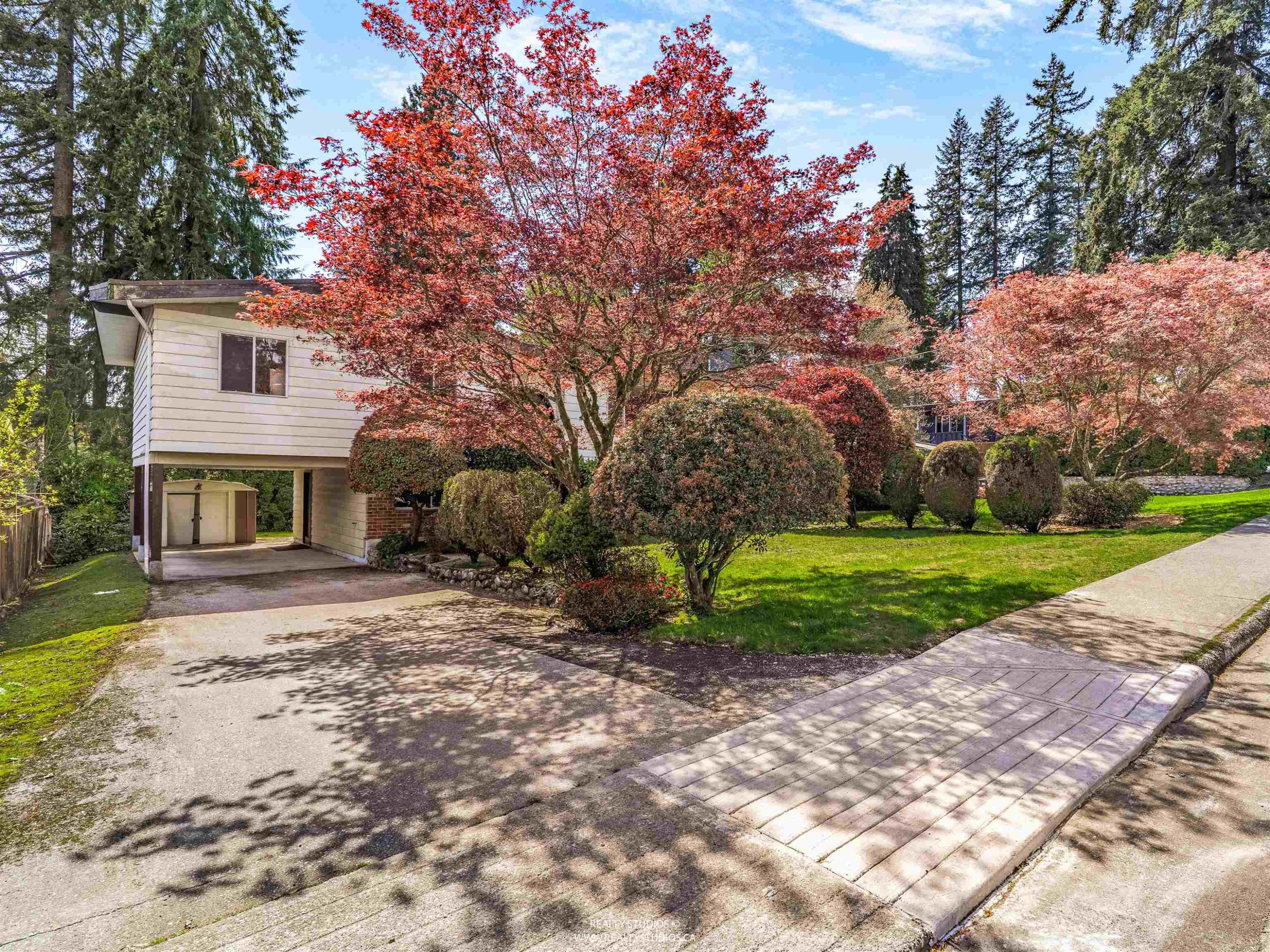 2553 Bendale Road, North Vancouver, BC