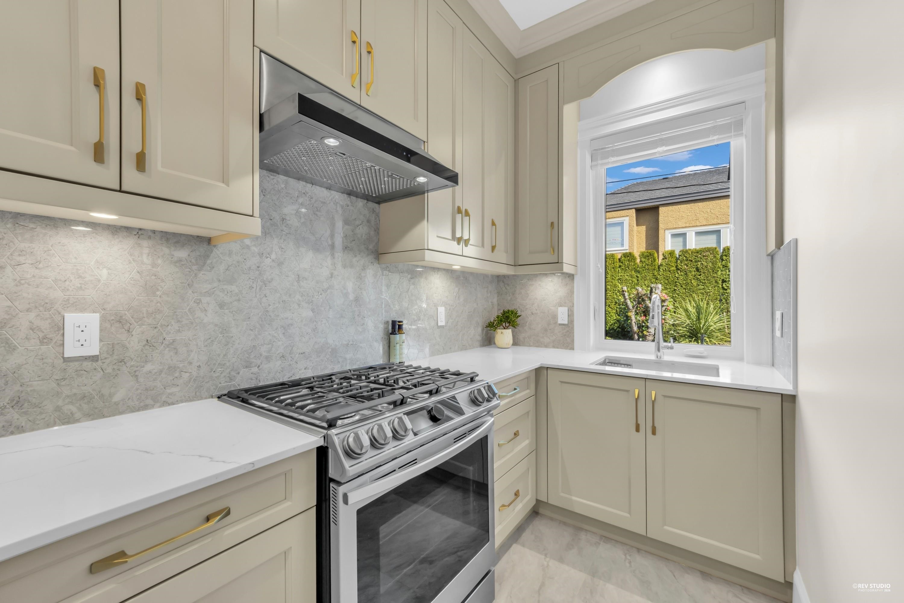 8460 Fairway Road, Richmond, BC