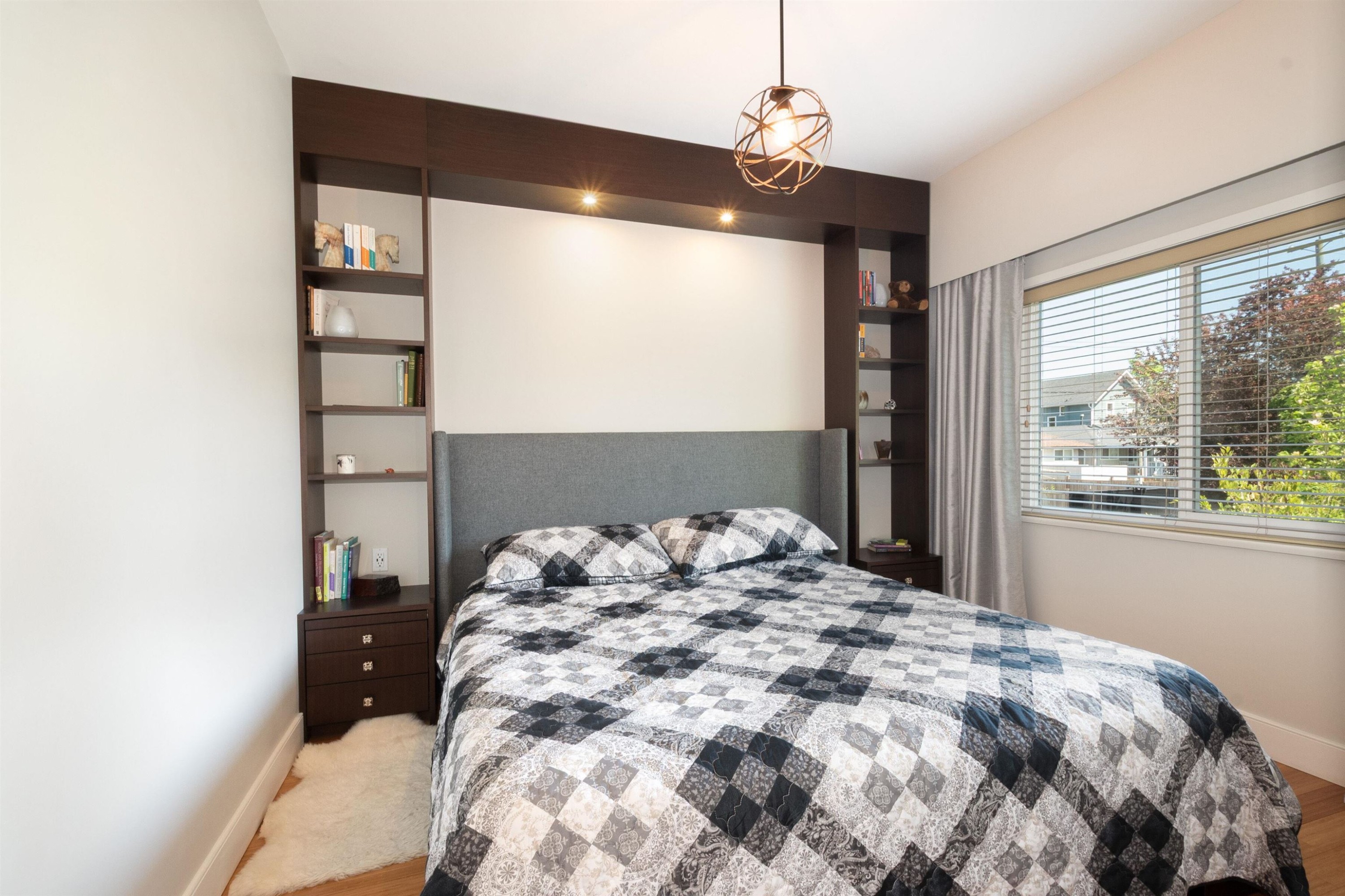 4961 St. Catherines Street, Vancouver, BC - Indoor Photo Showing Bedroom