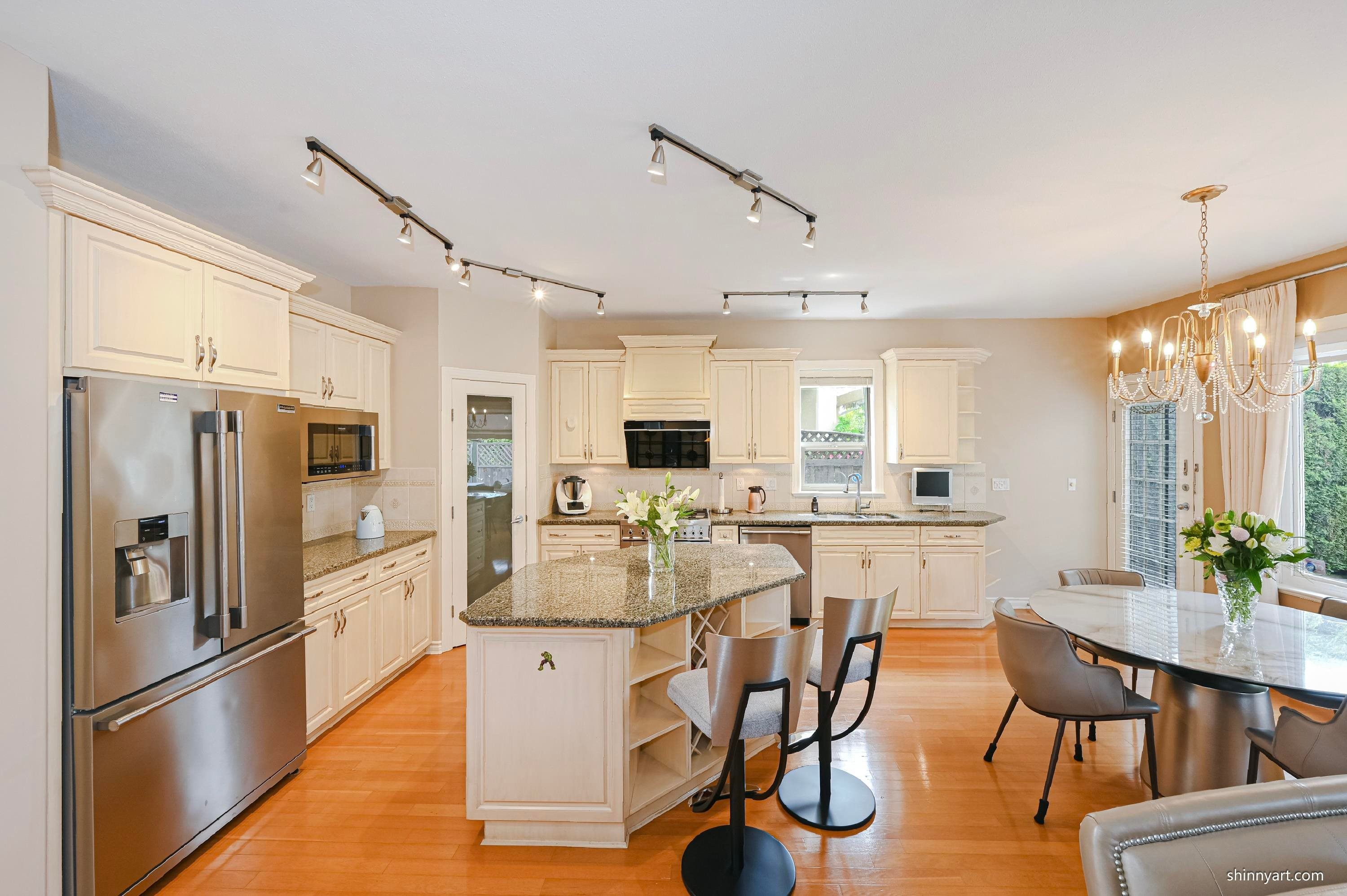 6113 Pearkes Drive, Richmond, BC