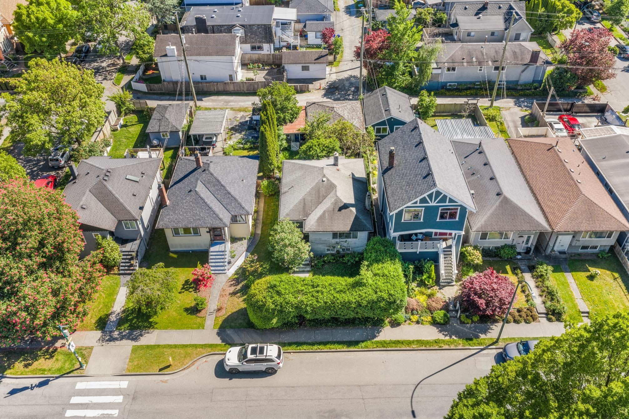 880 33Rd Avenue E, Vancouver, BC