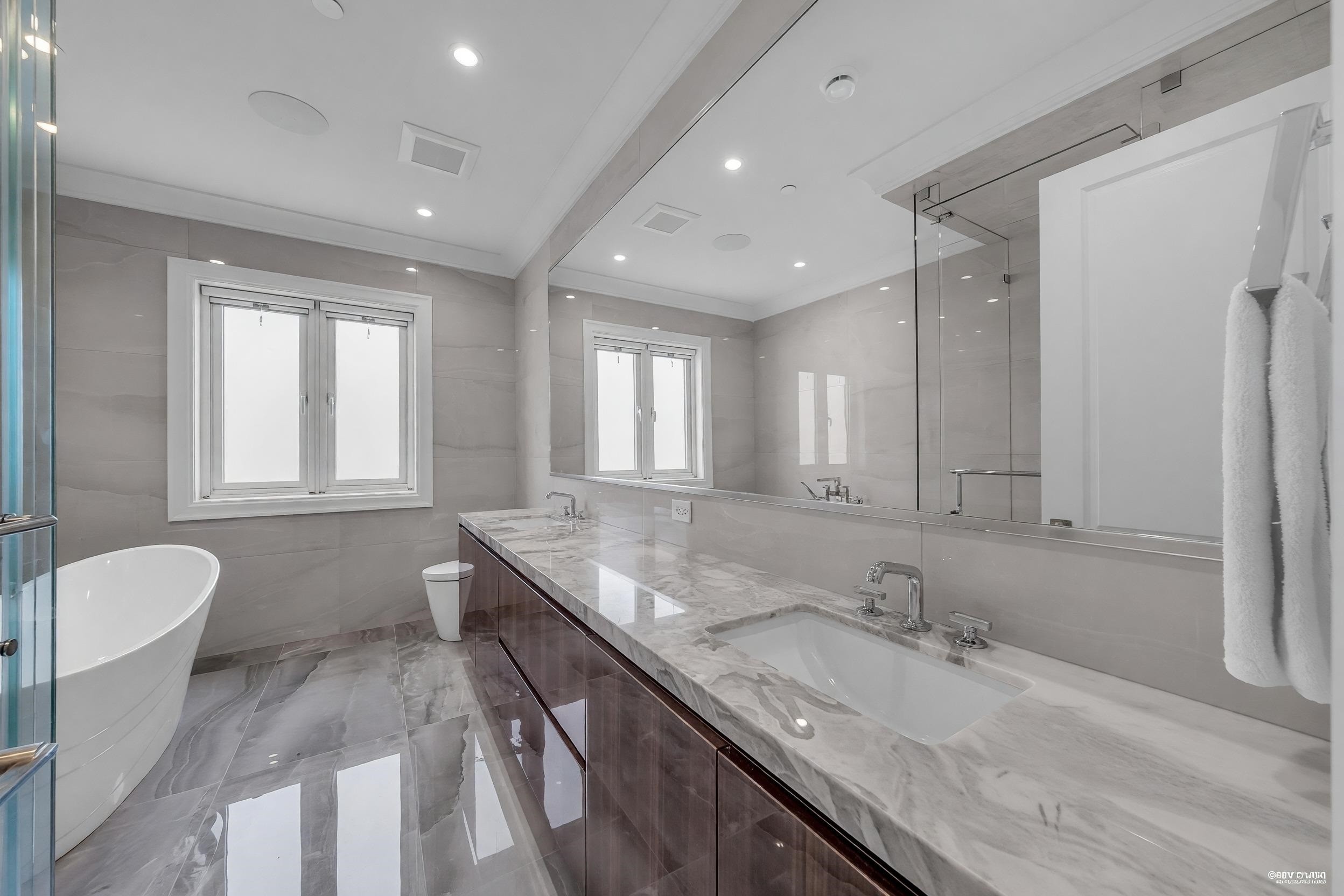3514 27Th Avenue W, Vancouver, BC