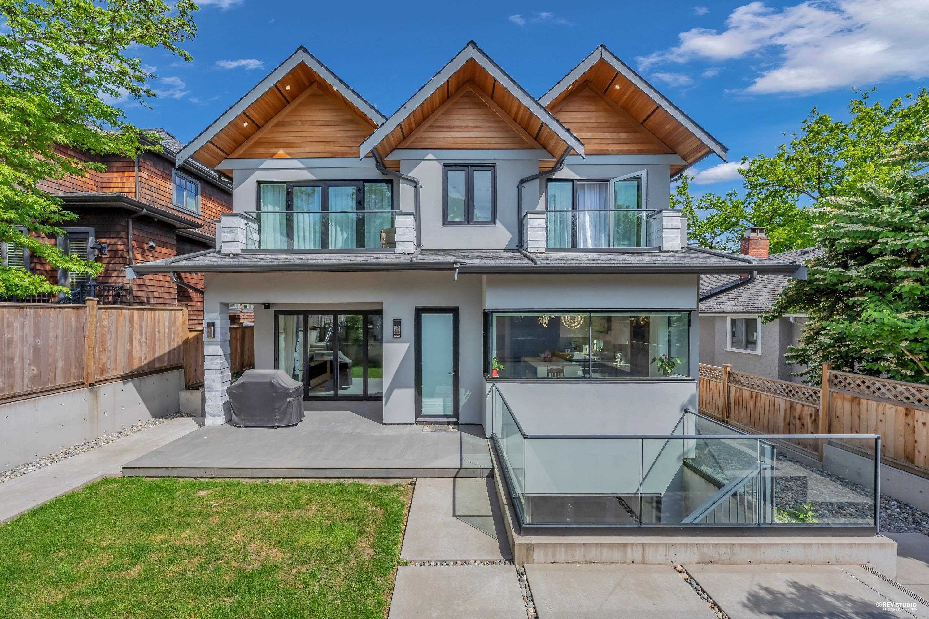 3514 27Th Avenue W, Vancouver, BC