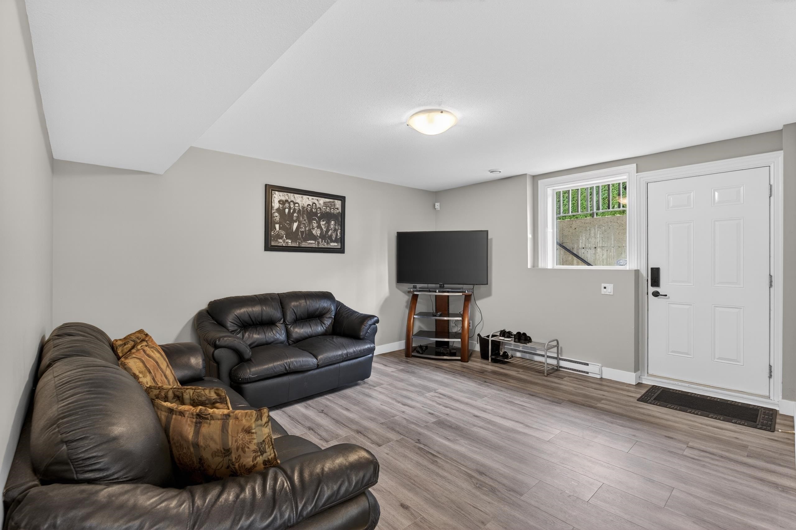 1213 Burkemont Place, Coquitlam, BC