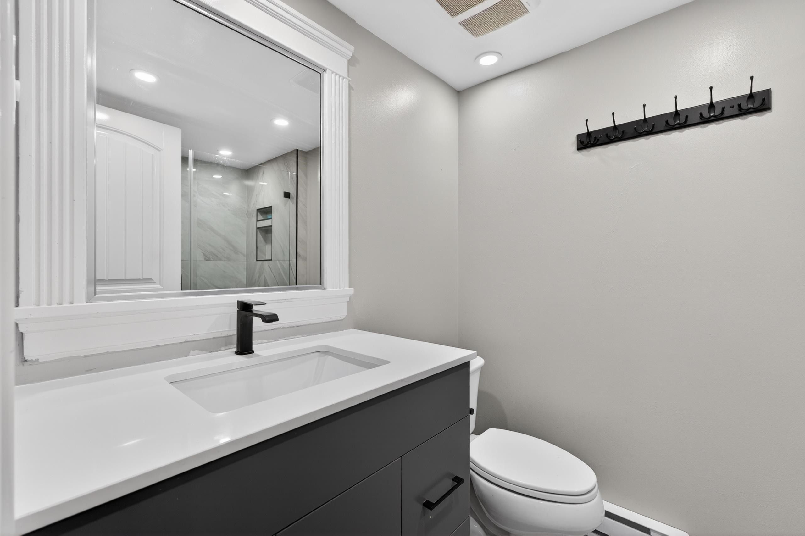1213 Burkemont Place, Coquitlam, BC