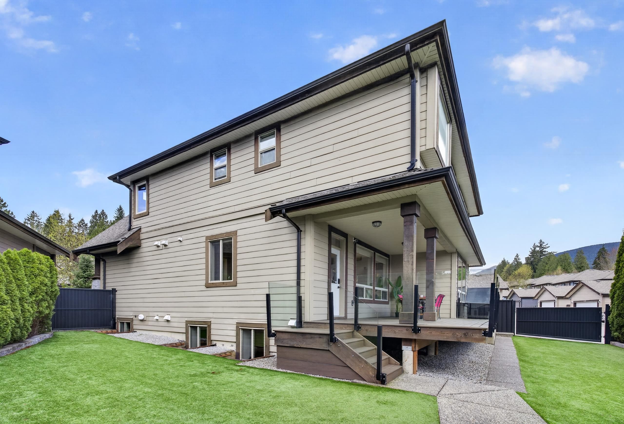 1213 Burkemont Place, Coquitlam, BC