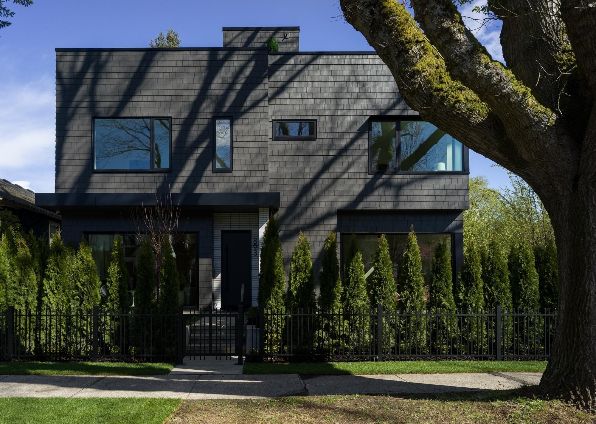 893 21St Avenue E, Vancouver, BC