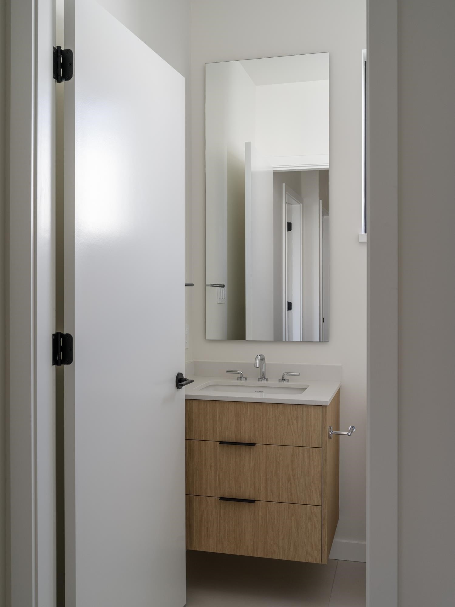 893 21St Avenue E, Vancouver, BC