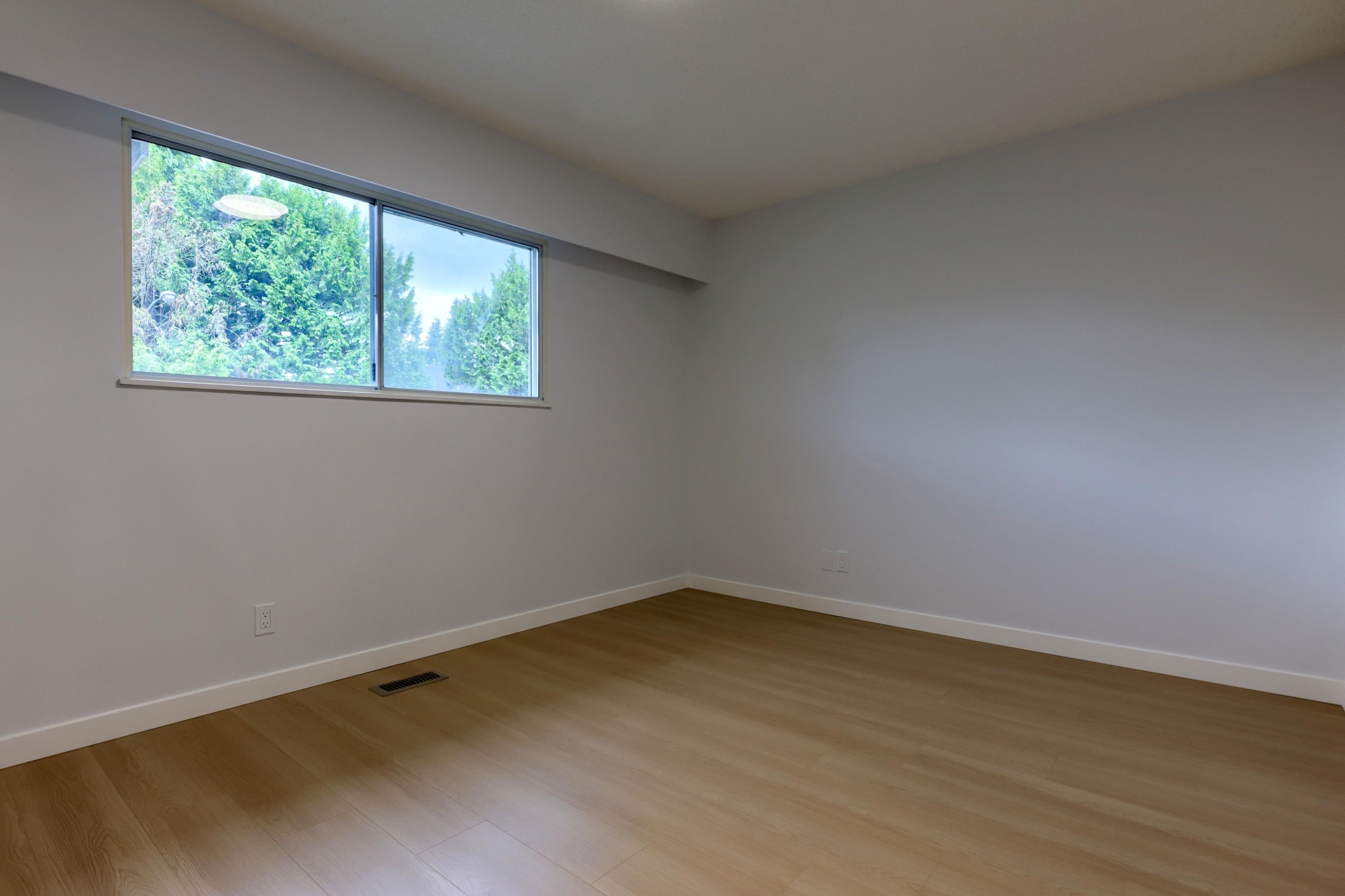 3492 49Th Avenue E, Vancouver, BC