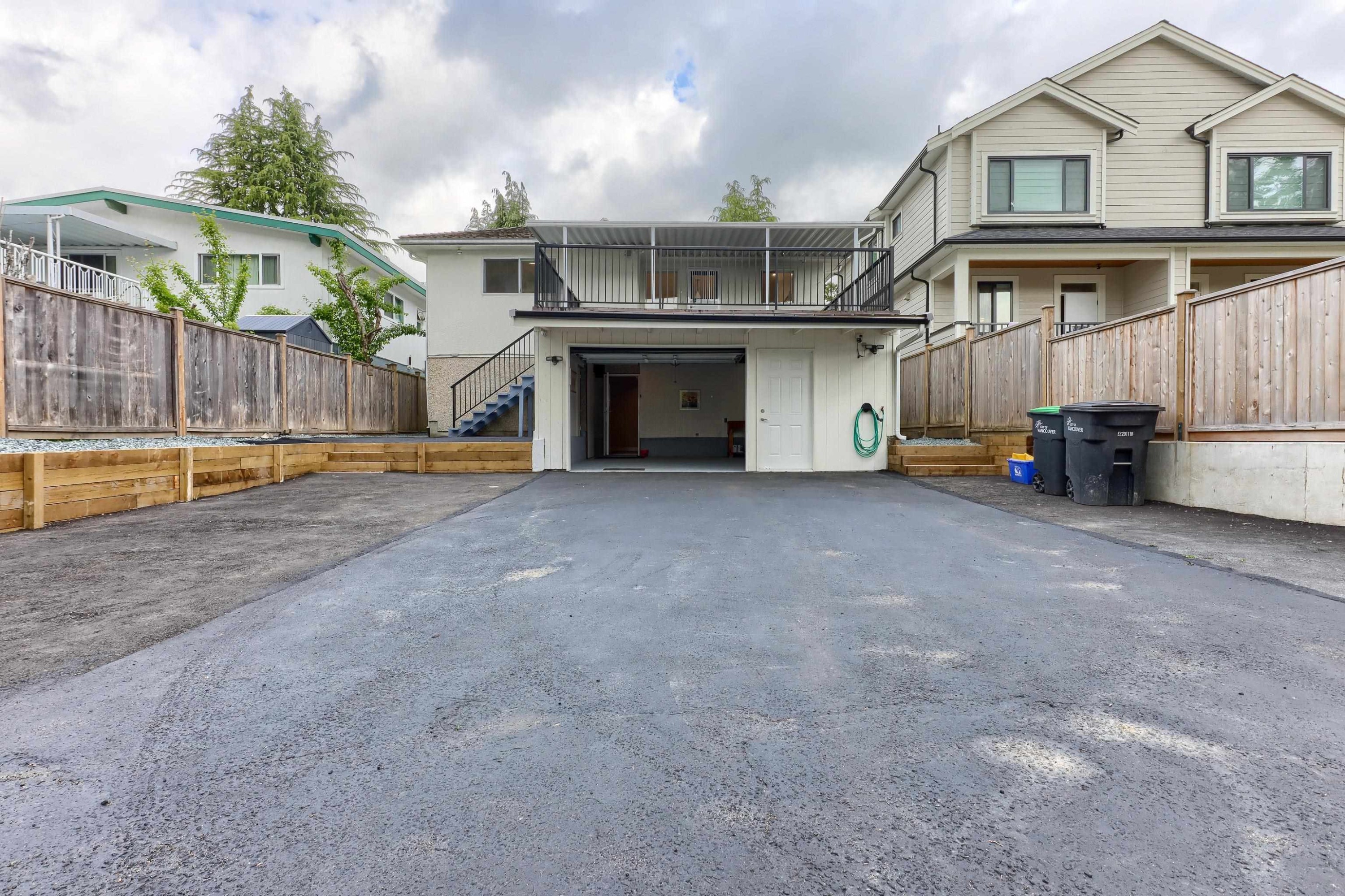 3492 49Th Avenue E, Vancouver, BC