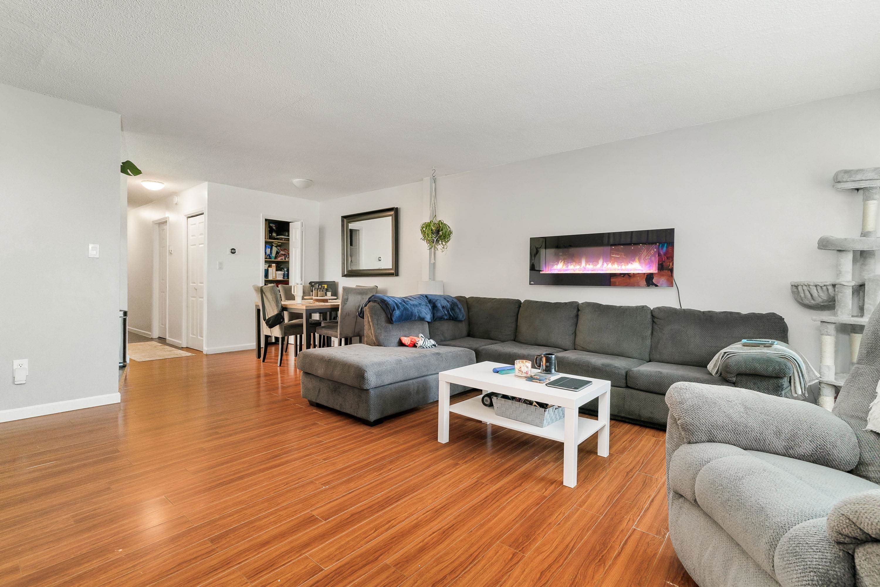 1524 Pitt River Road, Port Coquitlam, BC