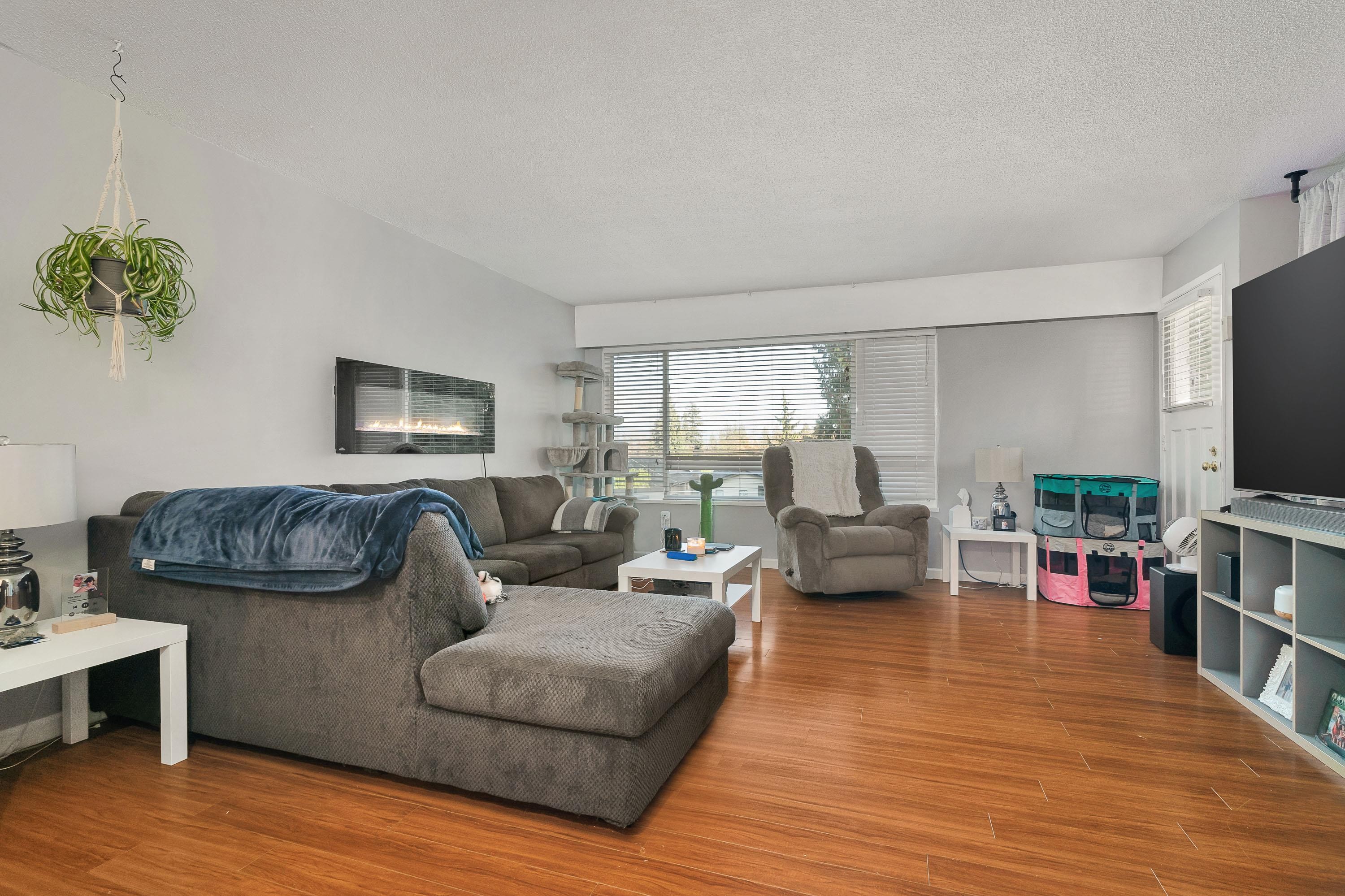 1524 Pitt River Road, Port Coquitlam, BC