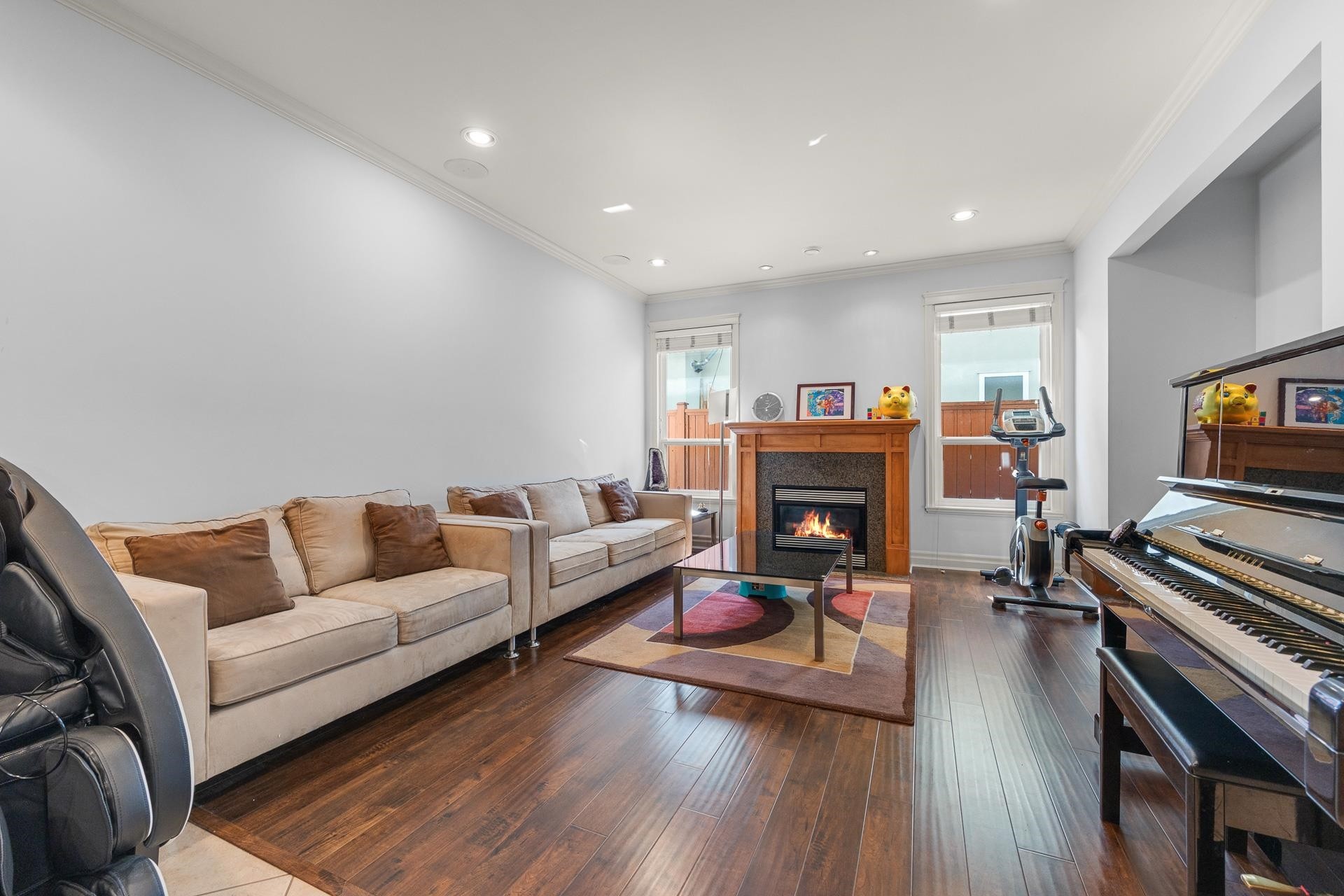 9044 Railway Avenue, Richmond, BC