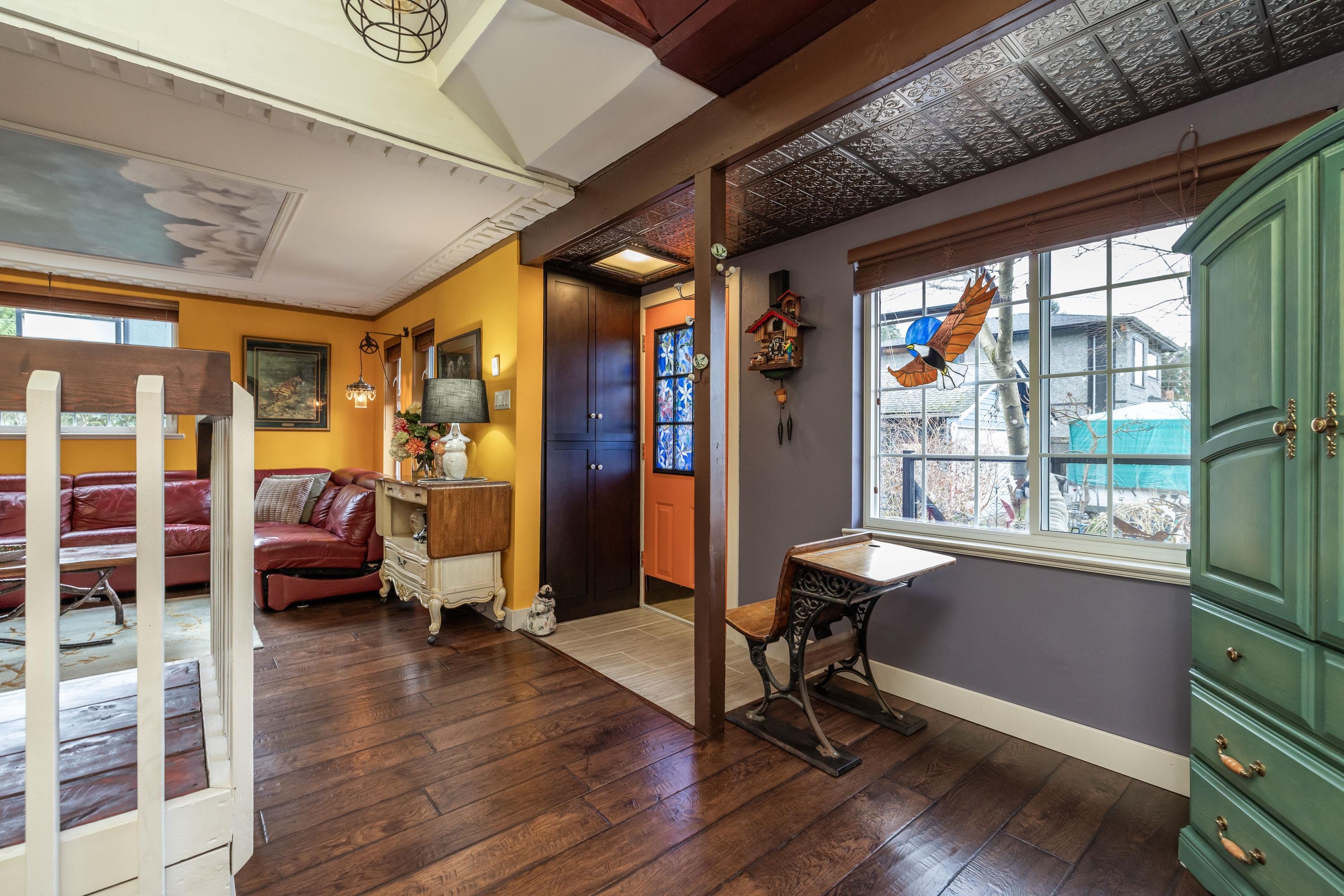 2212 Brookmount Avenue, Coquitlam, BC