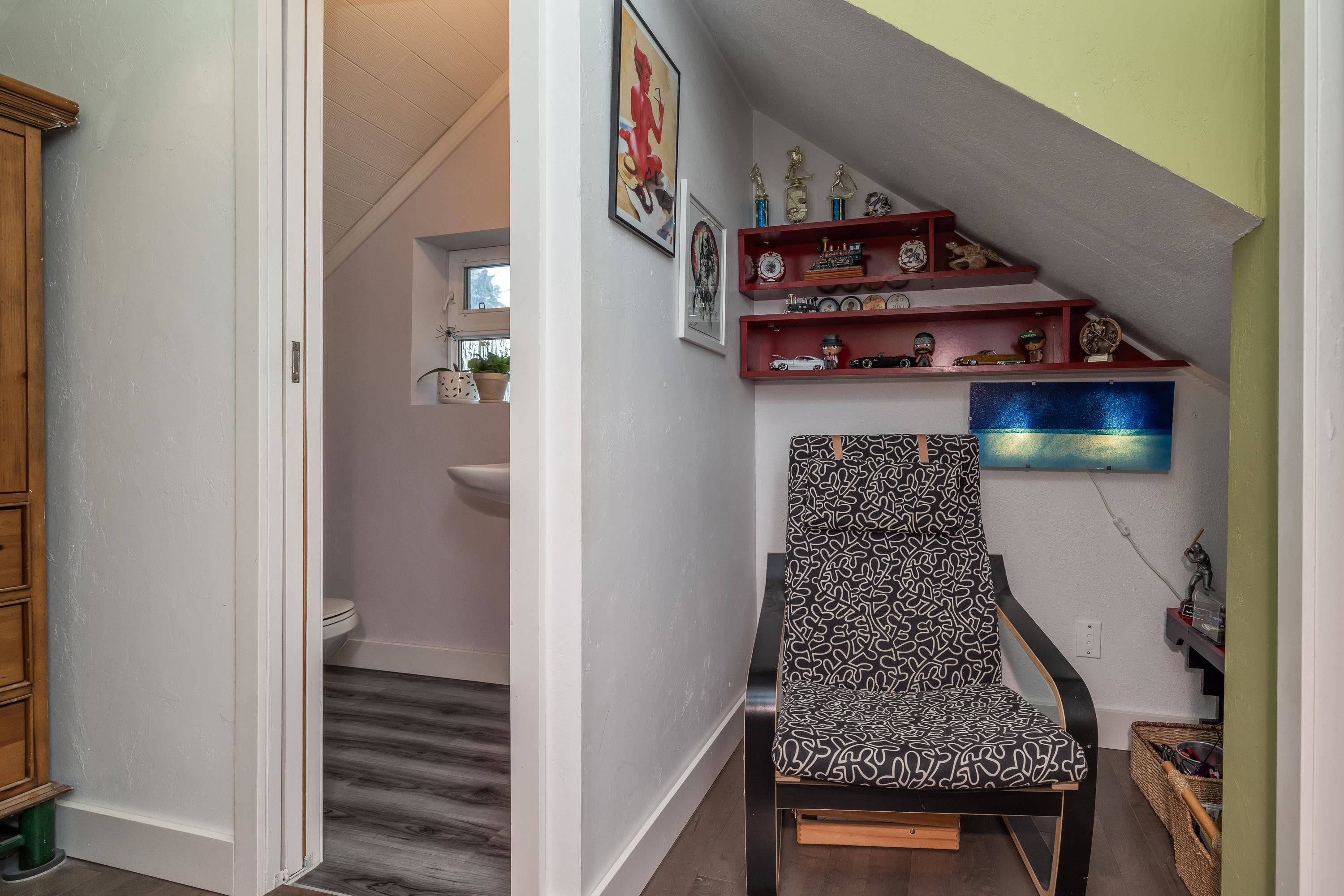 2212 Brookmount Avenue, Coquitlam, BC