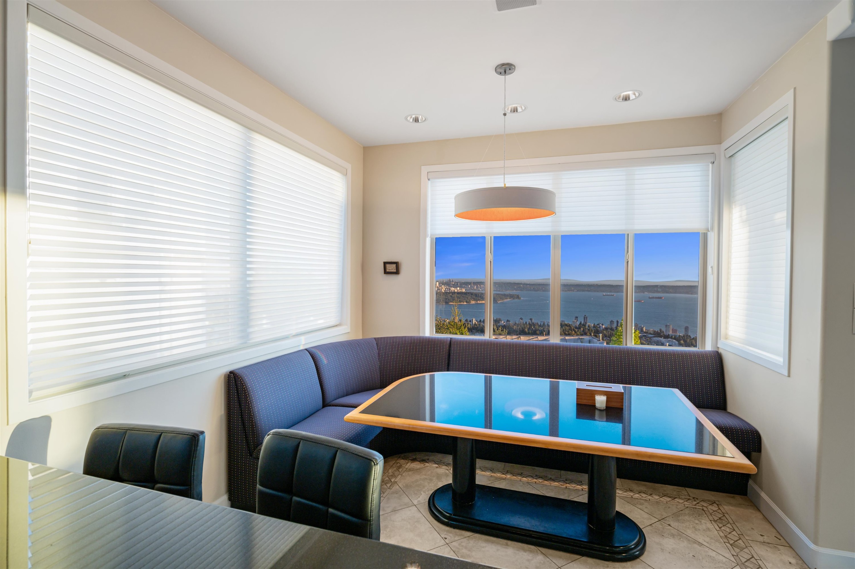 1526 Chippendale Court, West Vancouver, BC
