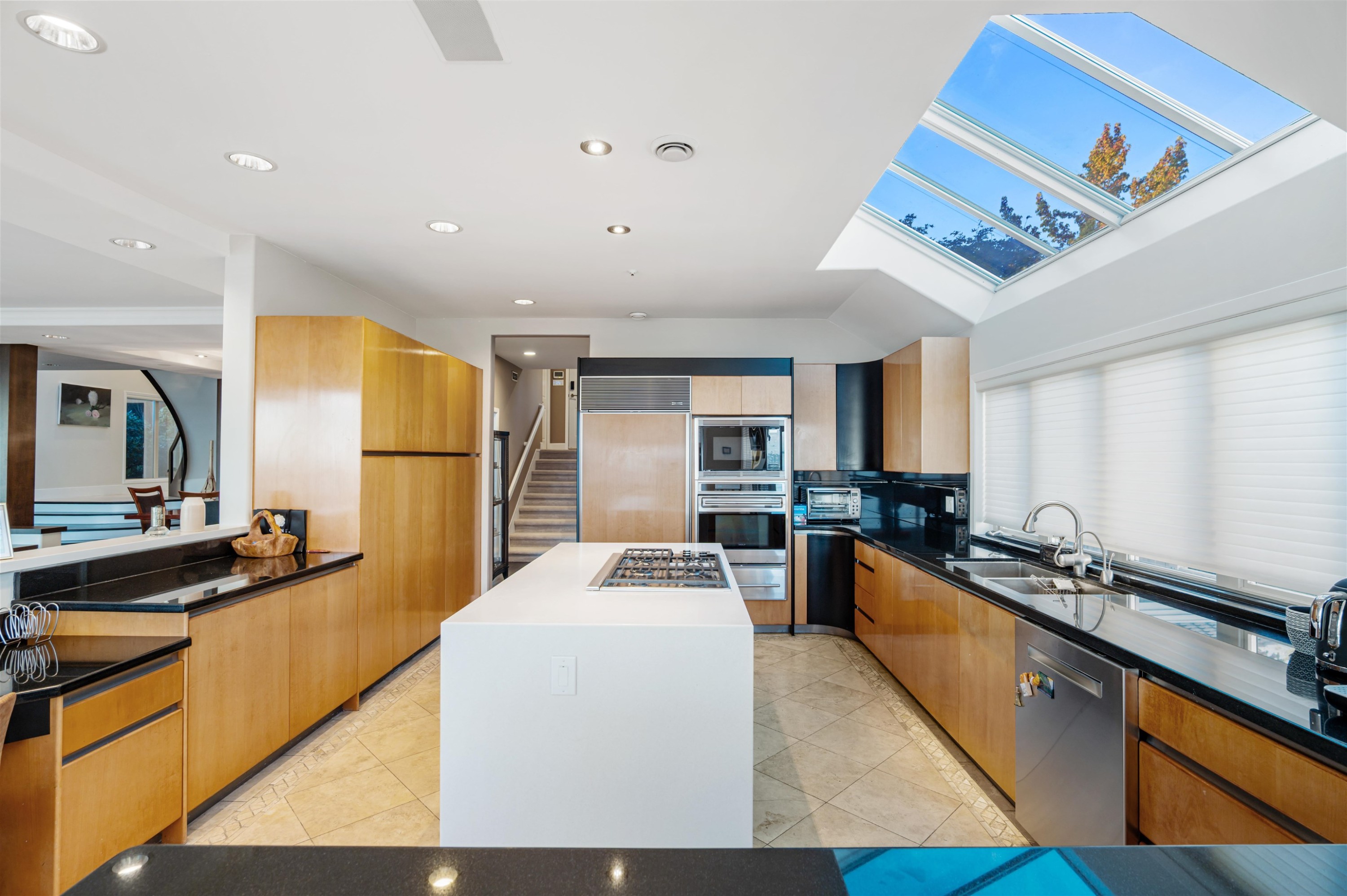 1526 Chippendale Court, West Vancouver, BC