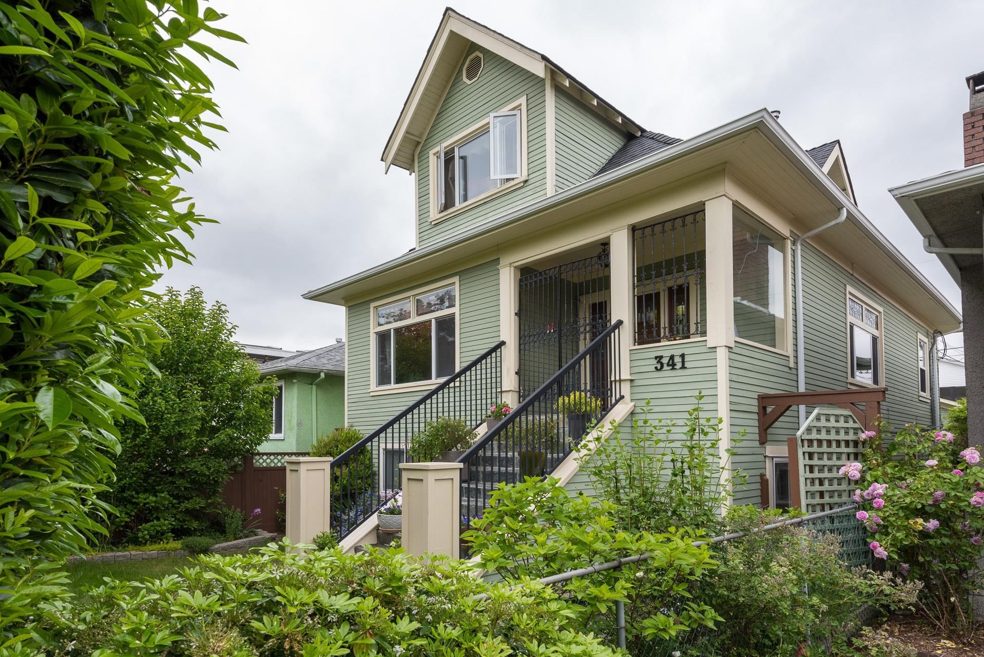 341 58Th Avenue E, Vancouver, BC