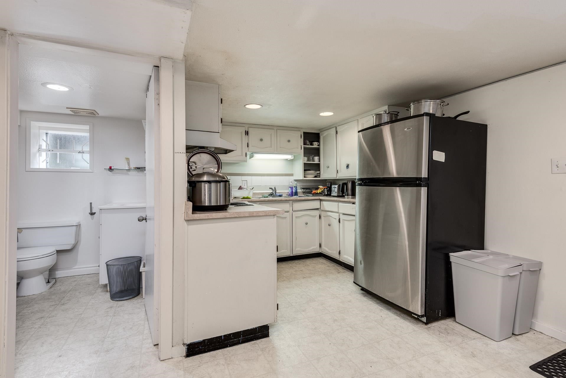 341 58Th Avenue E, Vancouver, BC