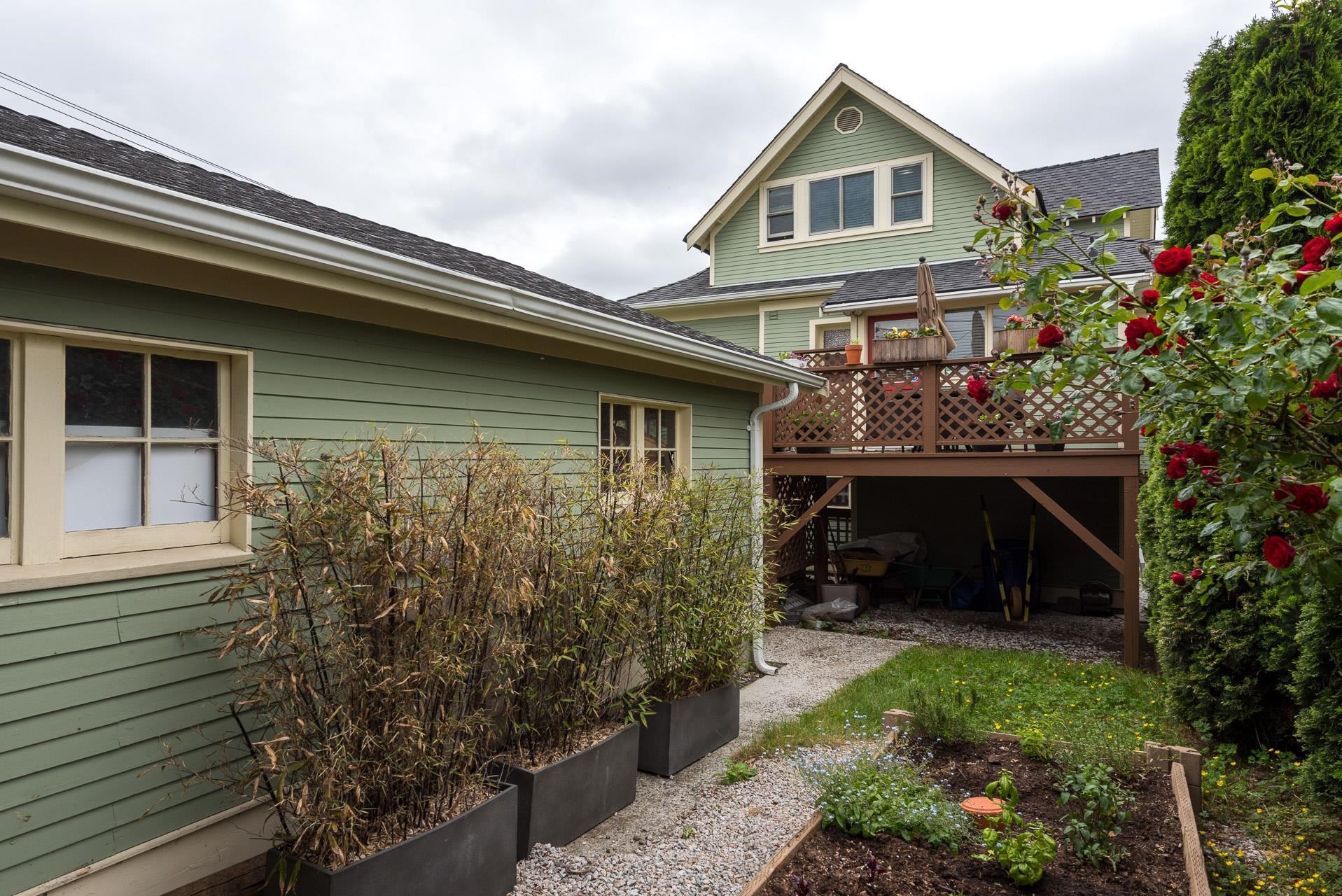 341 58Th Avenue E, Vancouver, BC