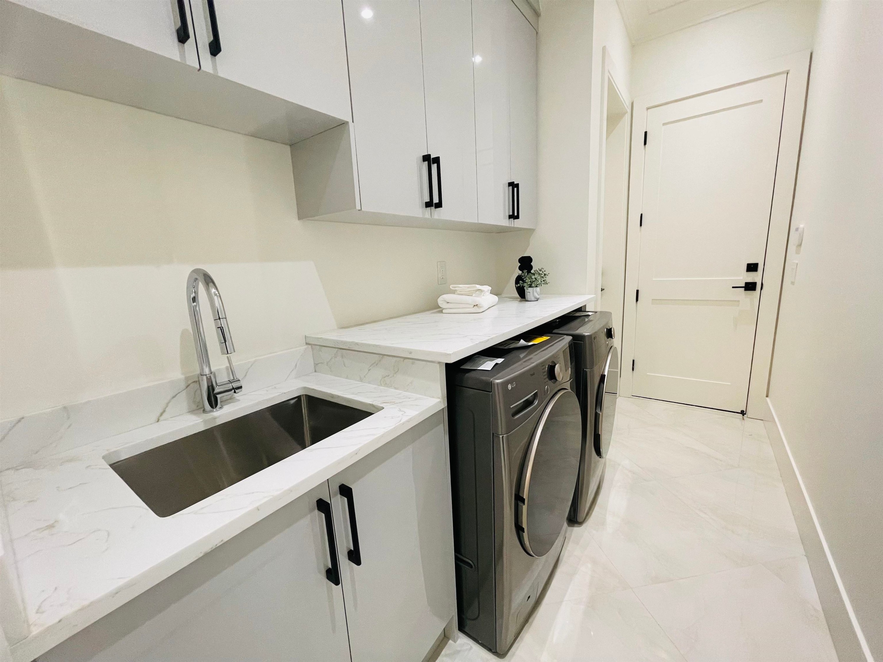 11231 King Road, Richmond, BC