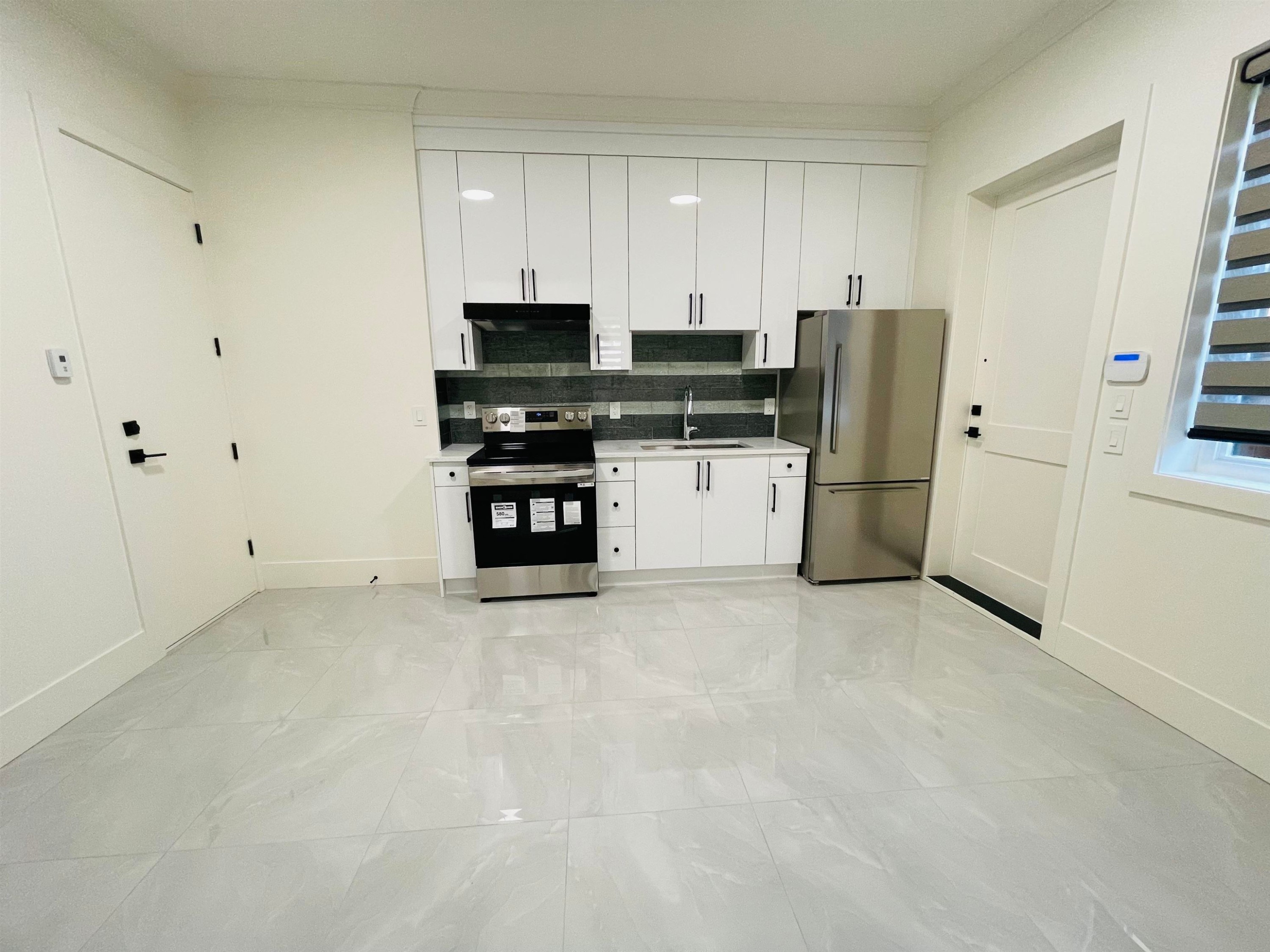 11231 King Road, Richmond, BC