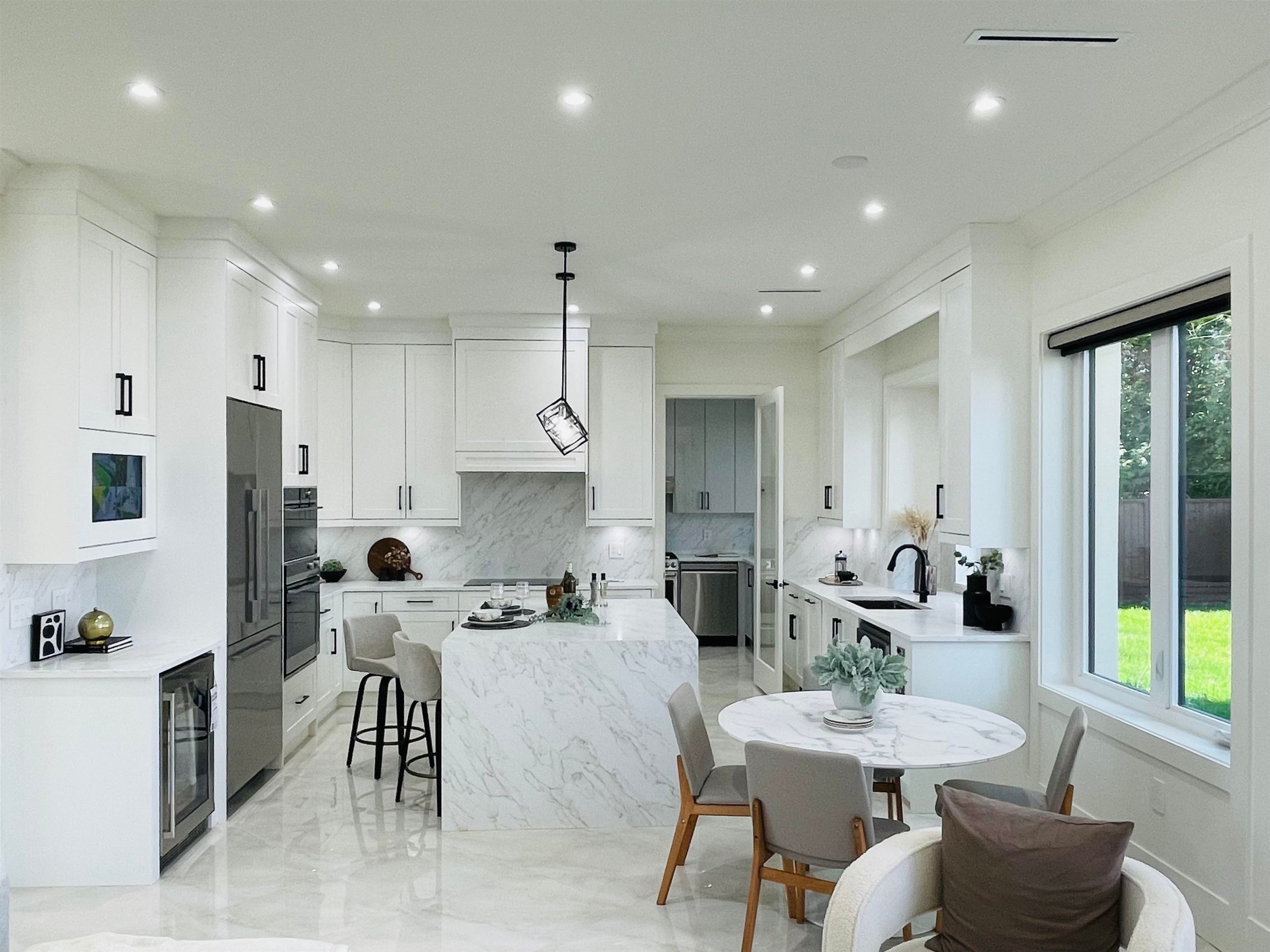 11231 King Road, Richmond, BC