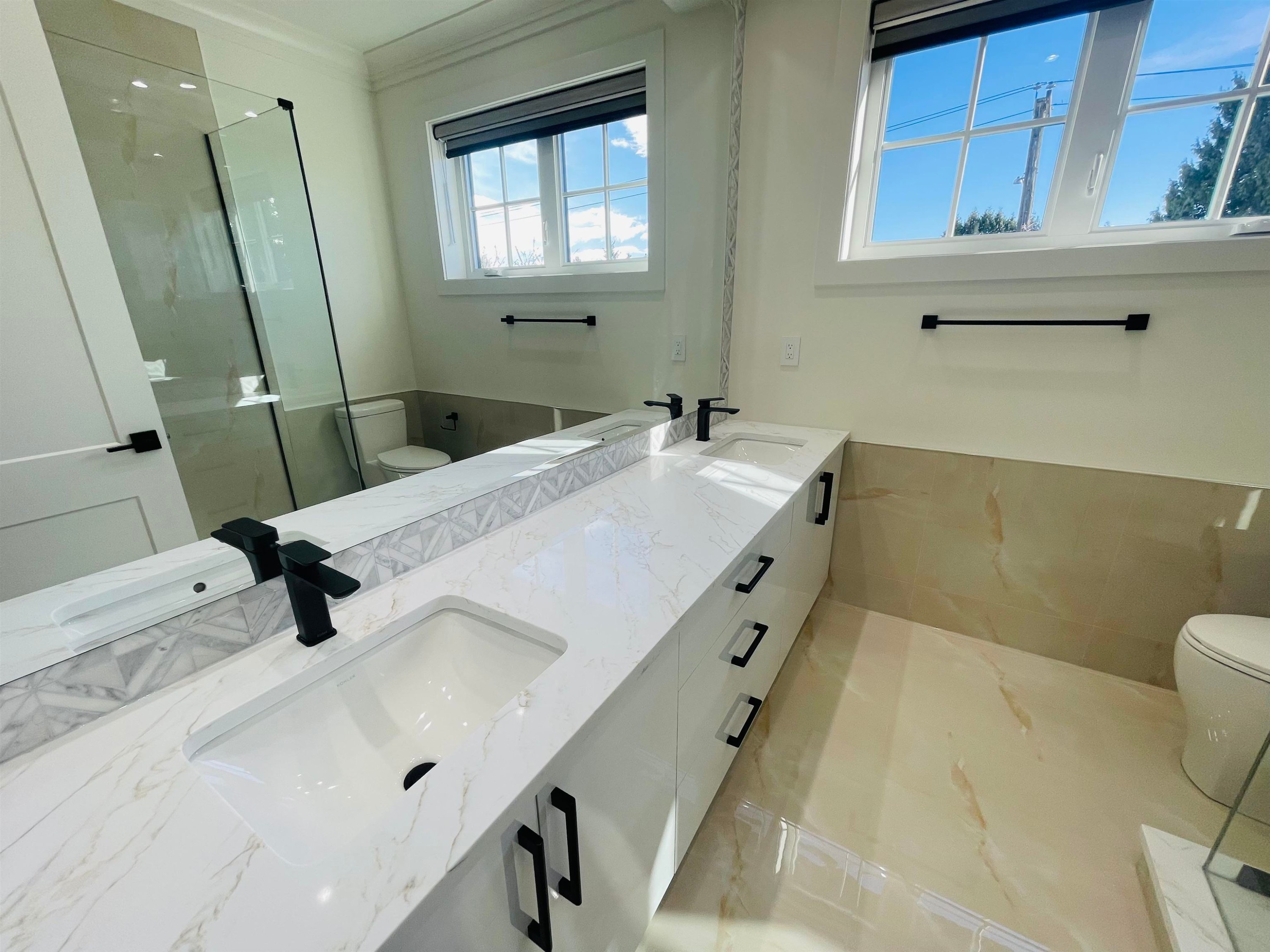 11231 King Road, Richmond, BC