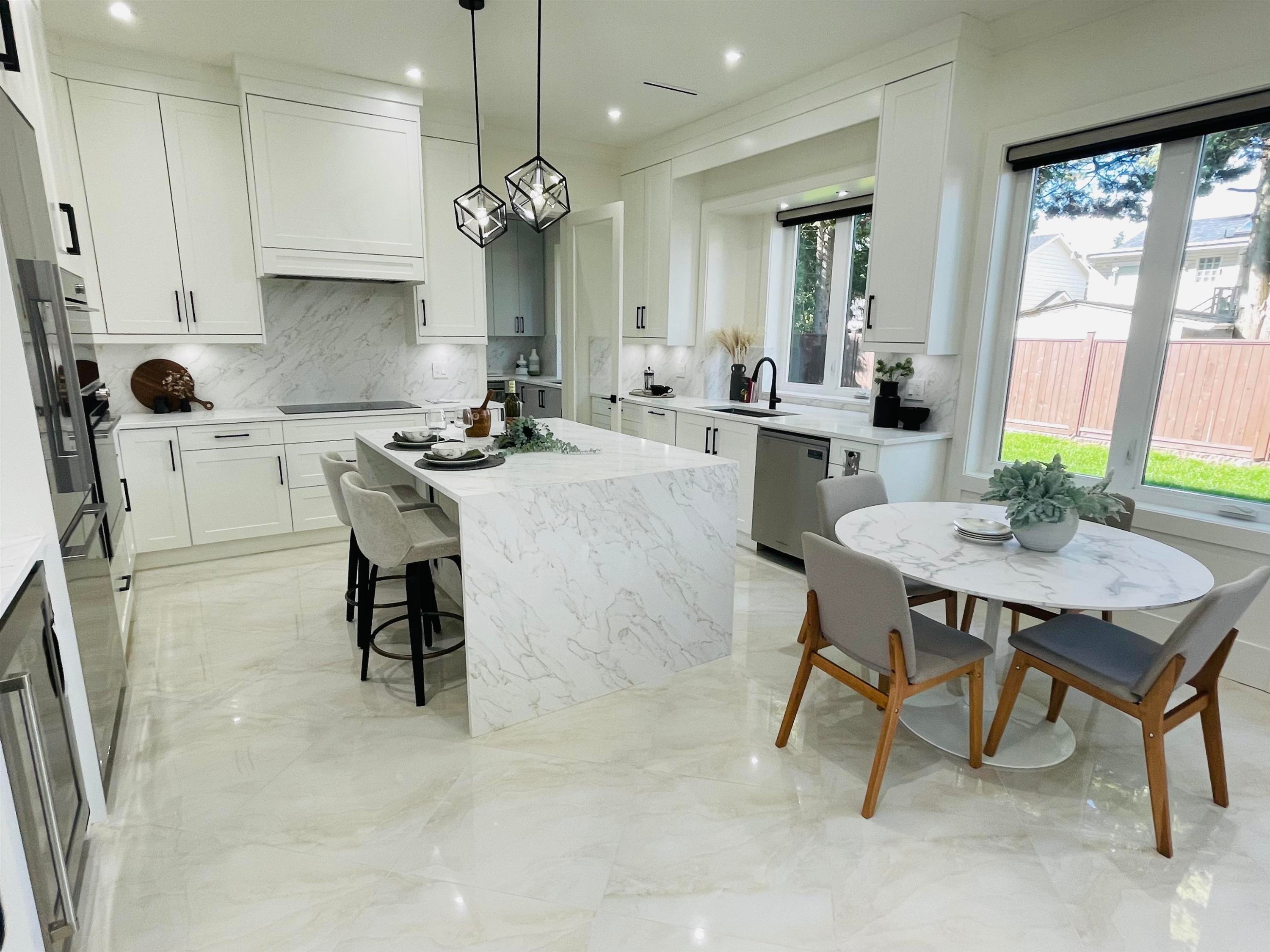 11231 King Road, Richmond, BC