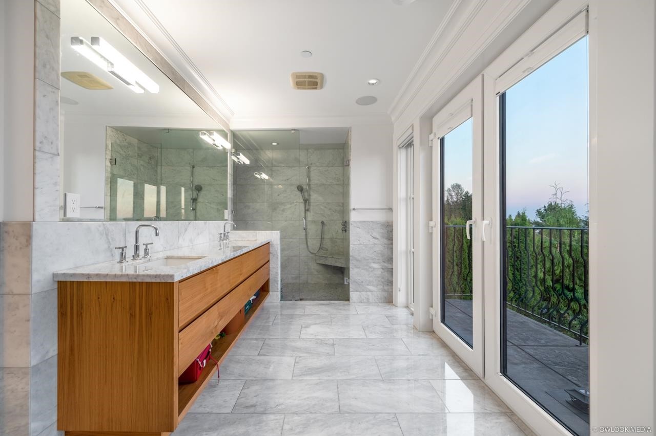 1485 Camelot Road, West Vancouver, BC