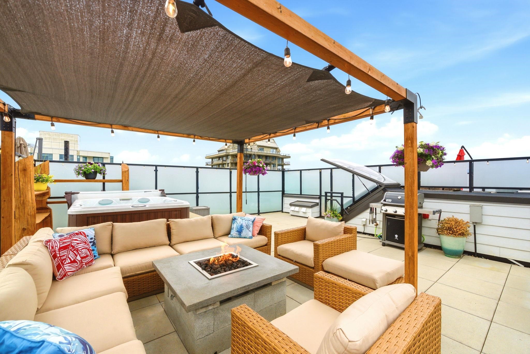 607-128 8Th Street E, North Vancouver, BC