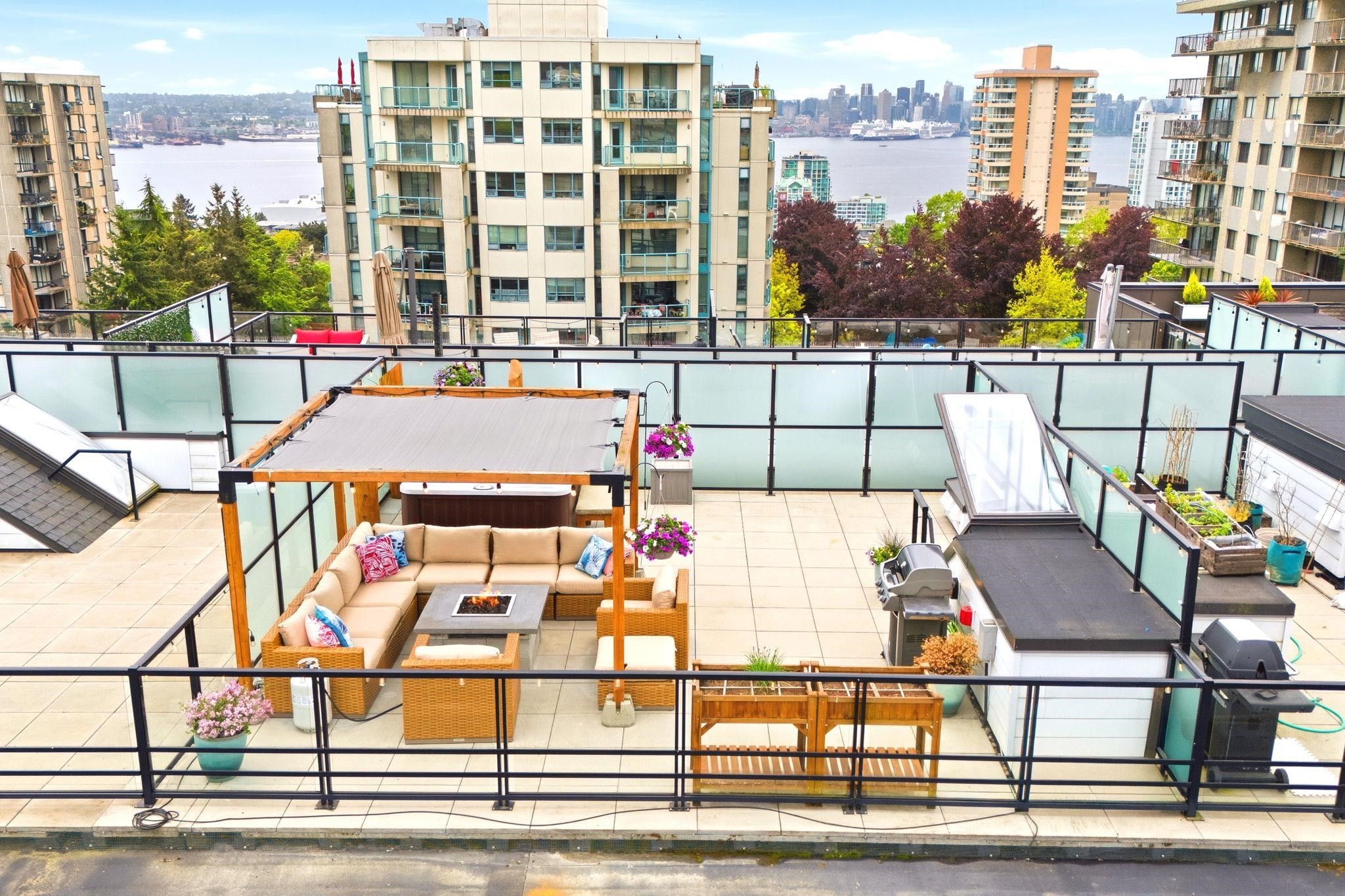 607-128 8Th Street E, North Vancouver, BC