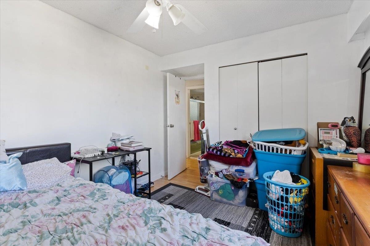 6632 Canada Way, Burnaby, BC