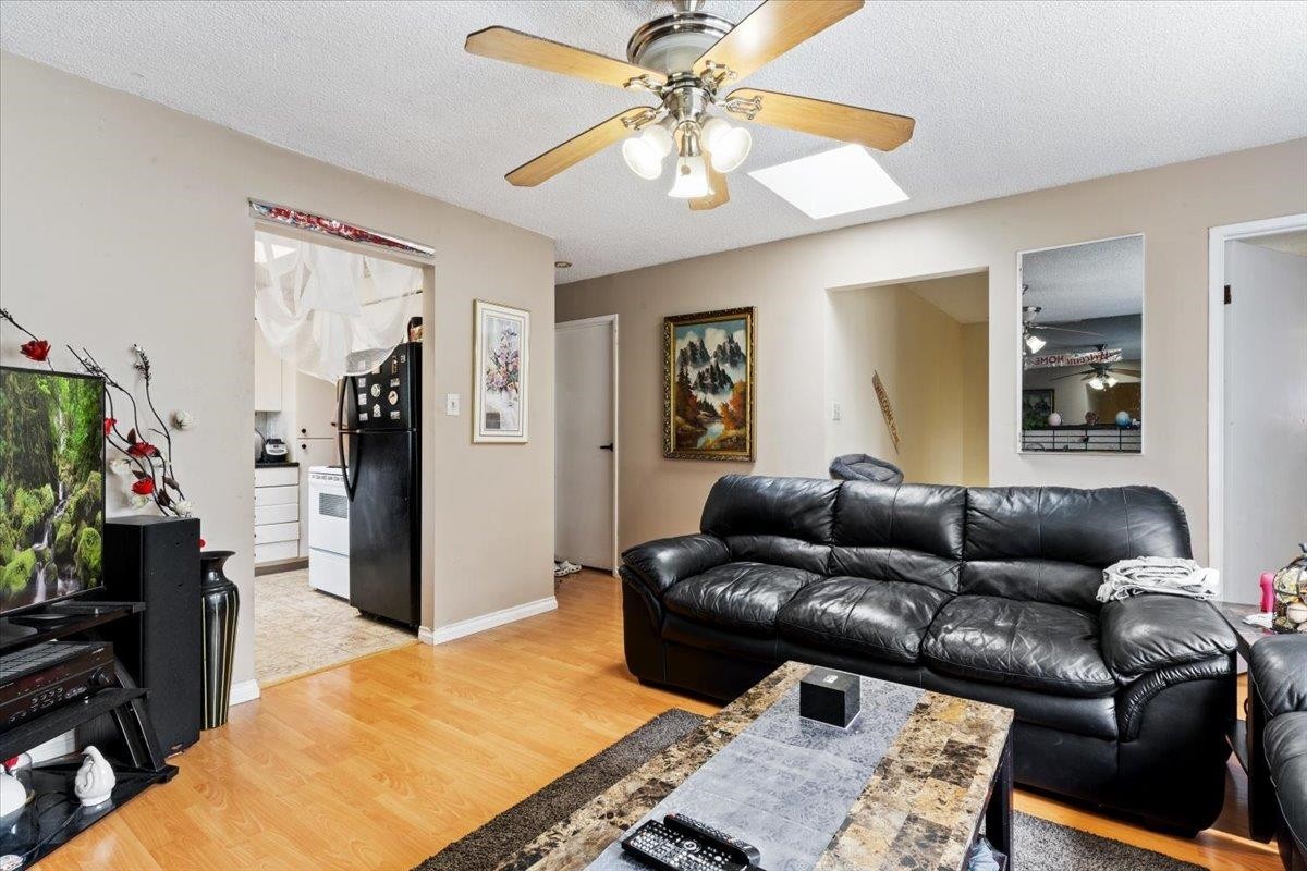 6632 Canada Way, Burnaby, BC