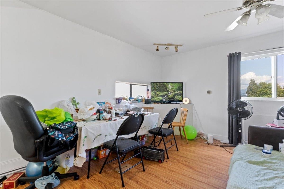 6632 Canada Way, Burnaby, BC
