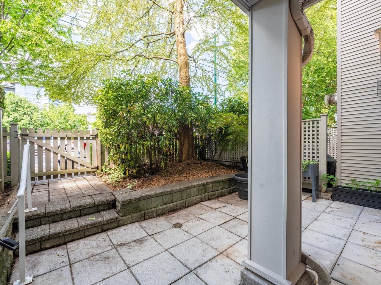 3138 4Th Avenue W, Vancouver, BC