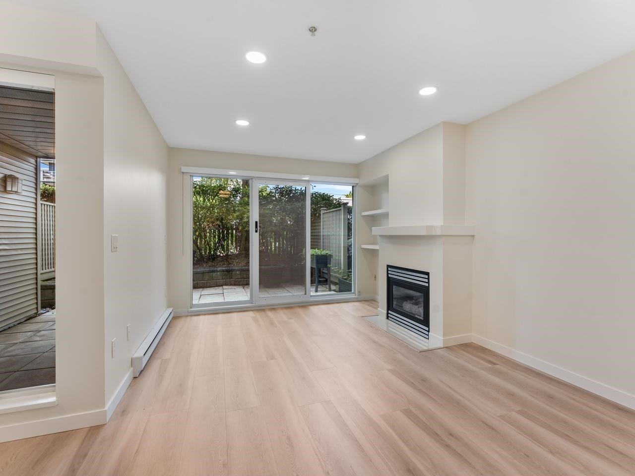 3138 4Th Avenue W, Vancouver, BC