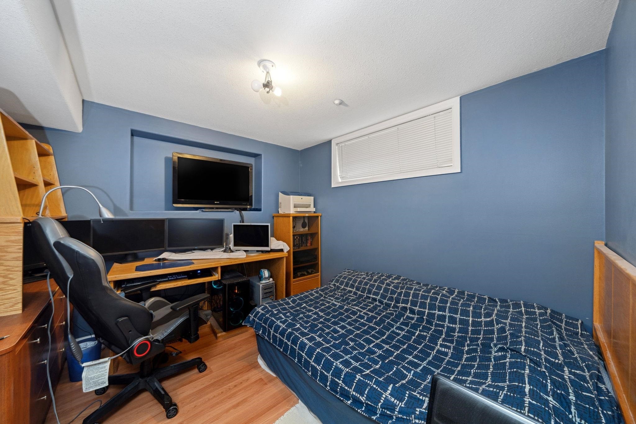 3298 2Nd Avenue E, Vancouver, BC
