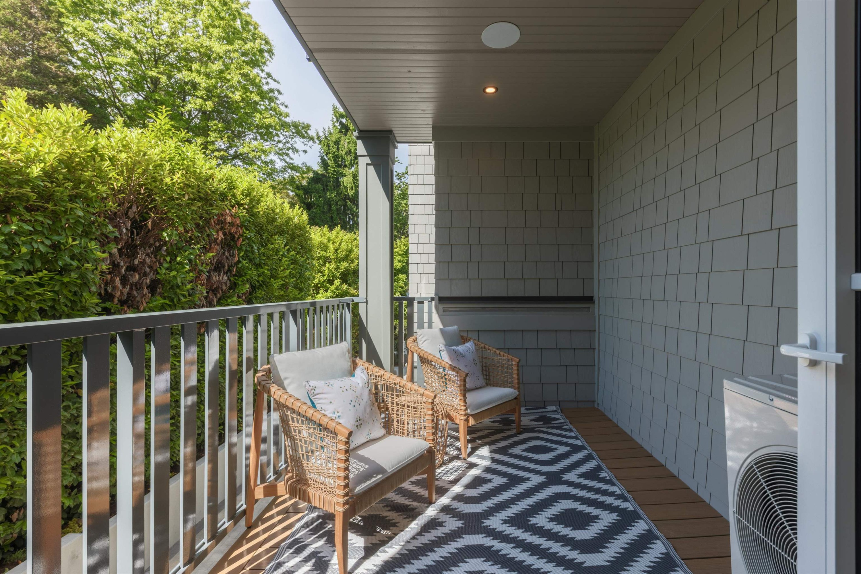 5591 Mackenzie Street, Vancouver, BC