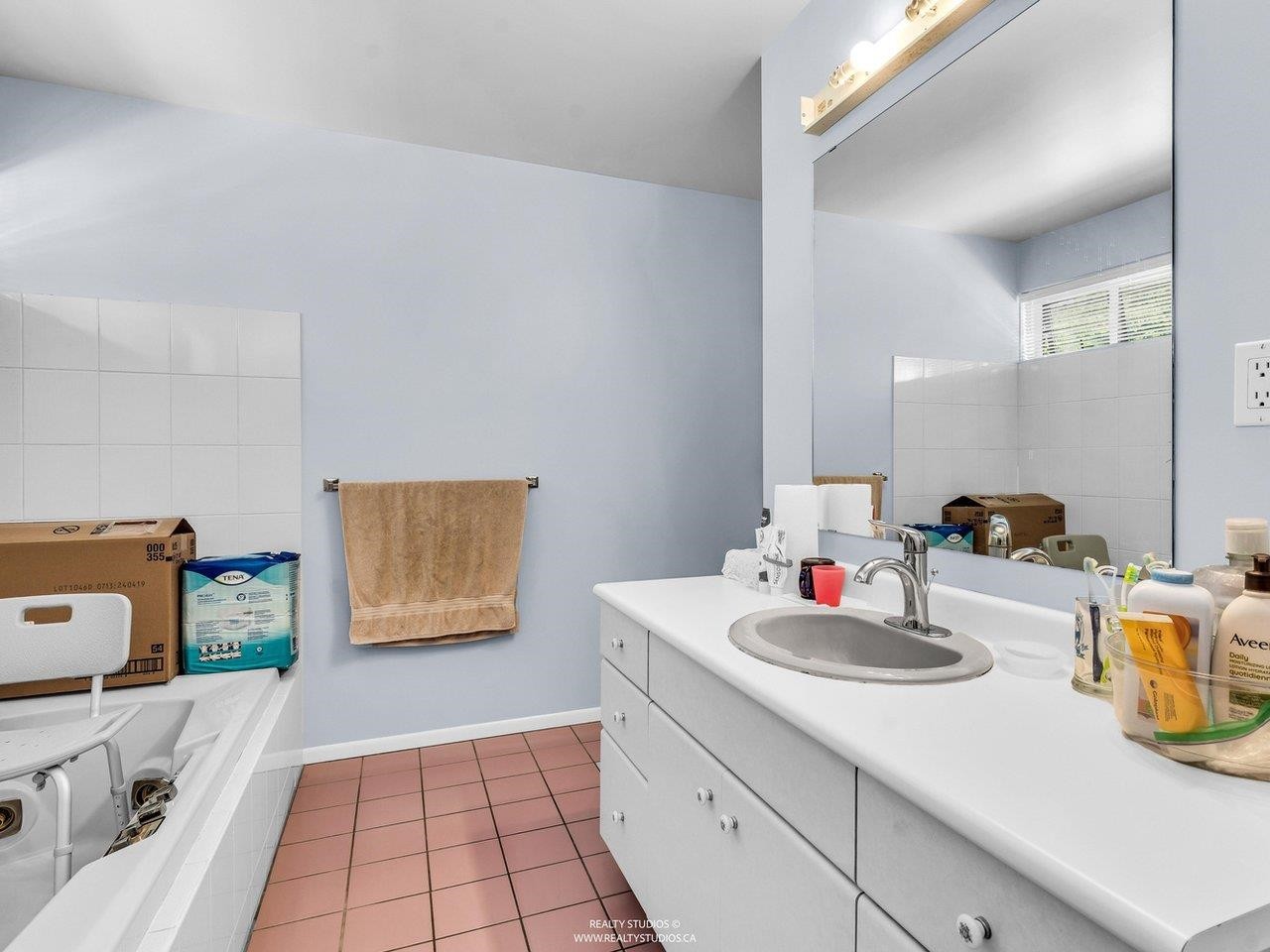 756 Rochester Avenue, Coquitlam, BC